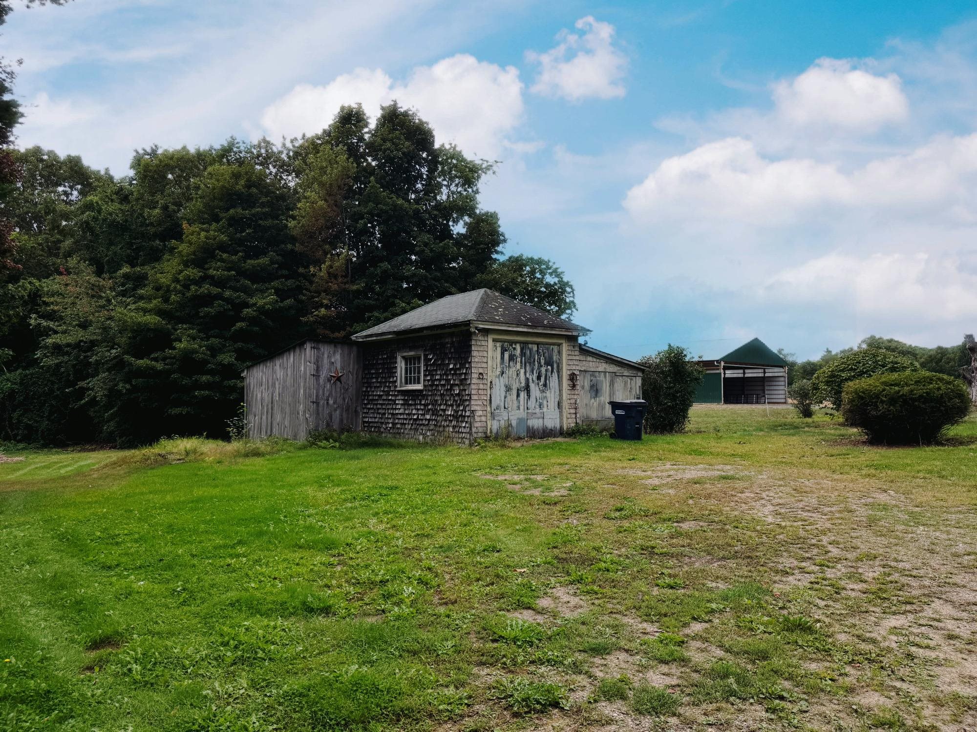 main property photo 59