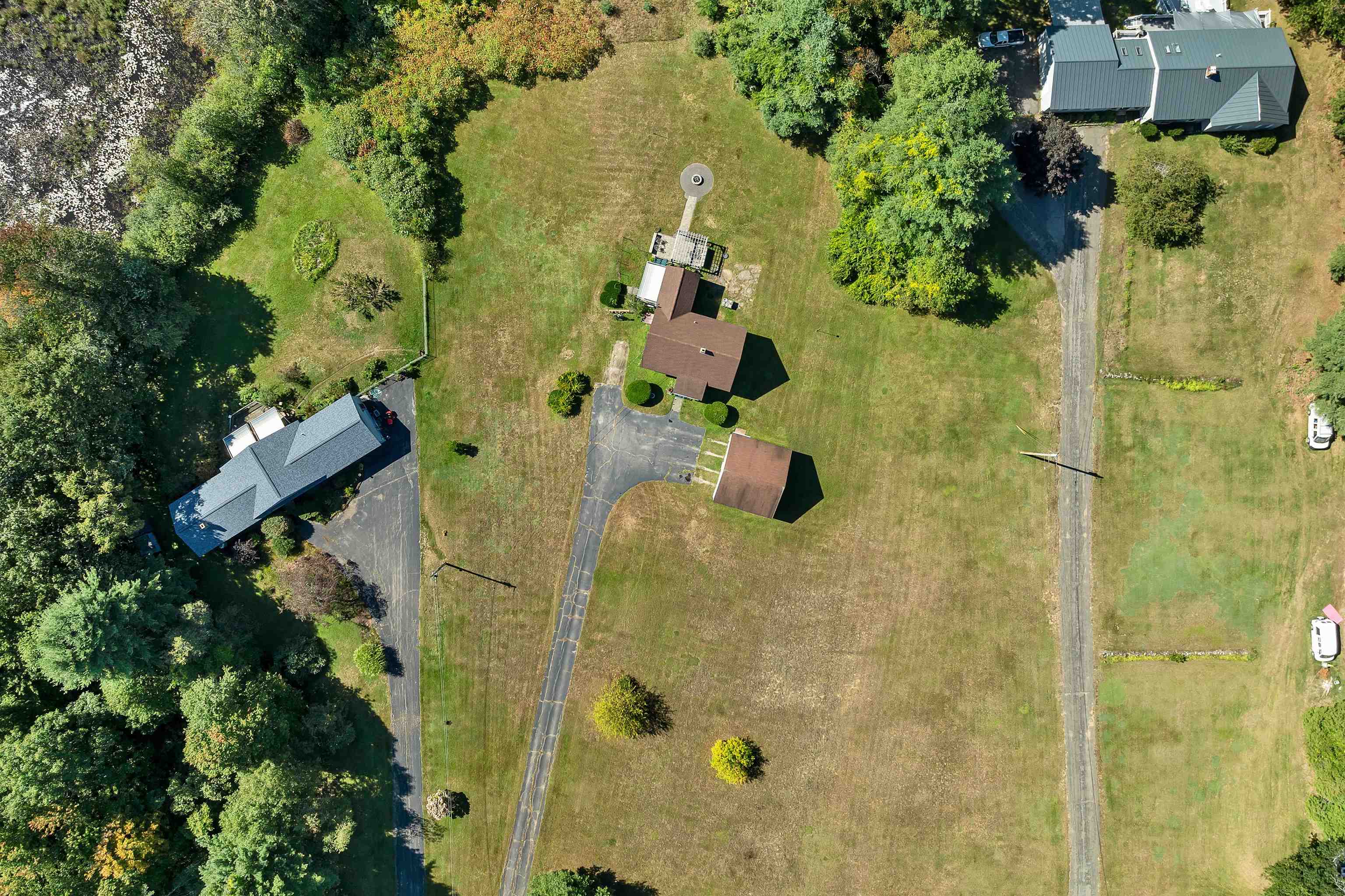 main property photo 42