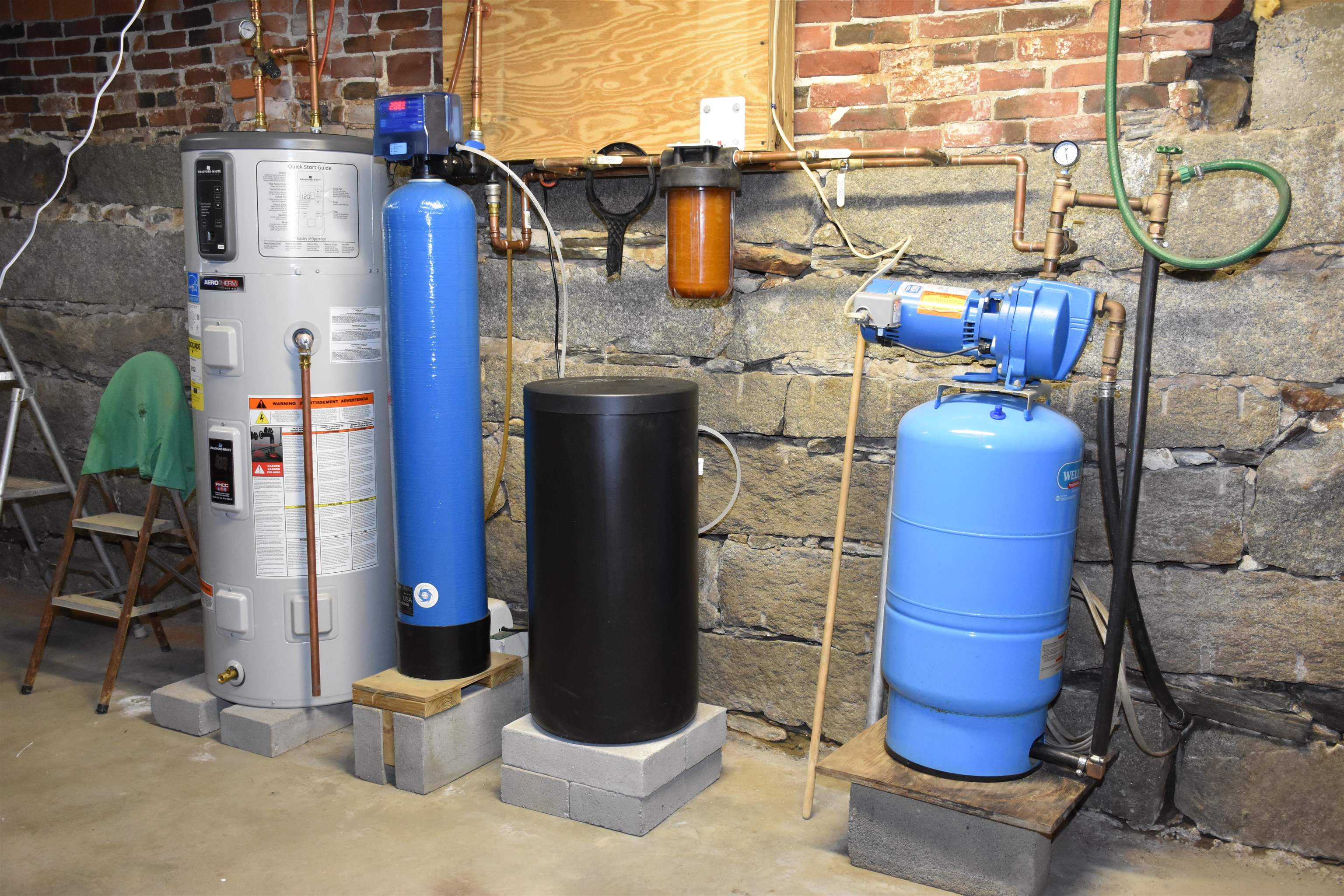 main property photo 35