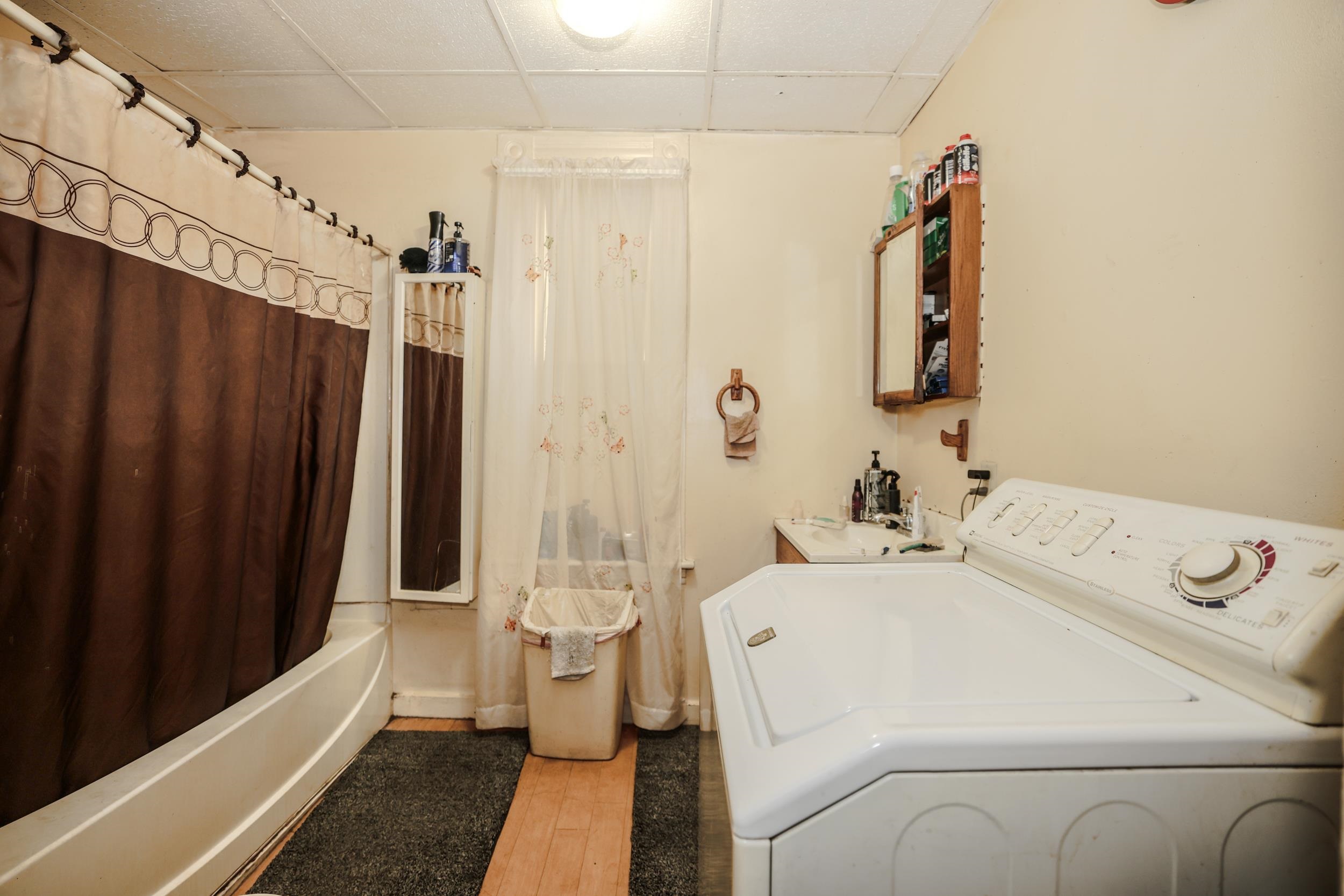 main property photo 45
