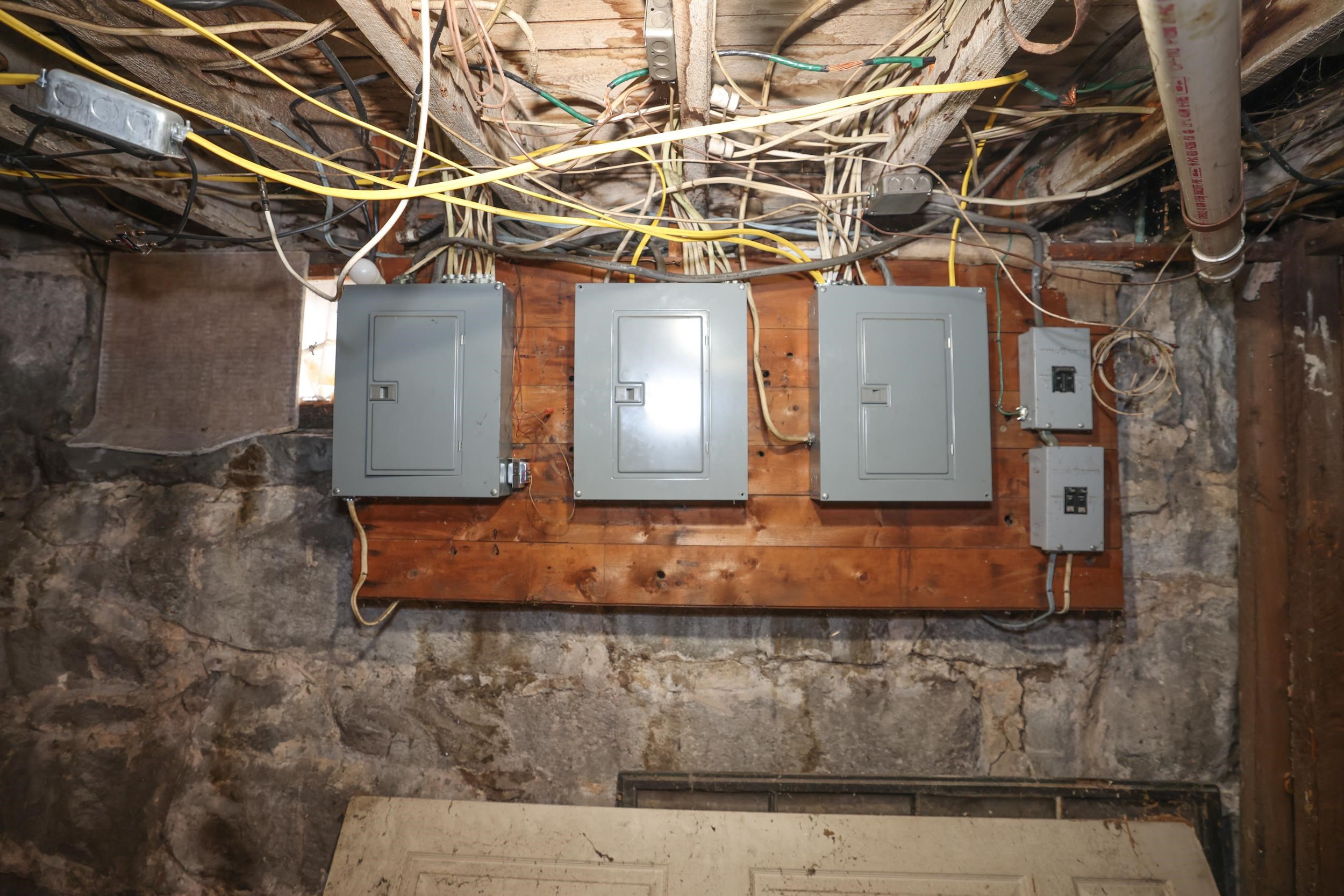 main property photo 46