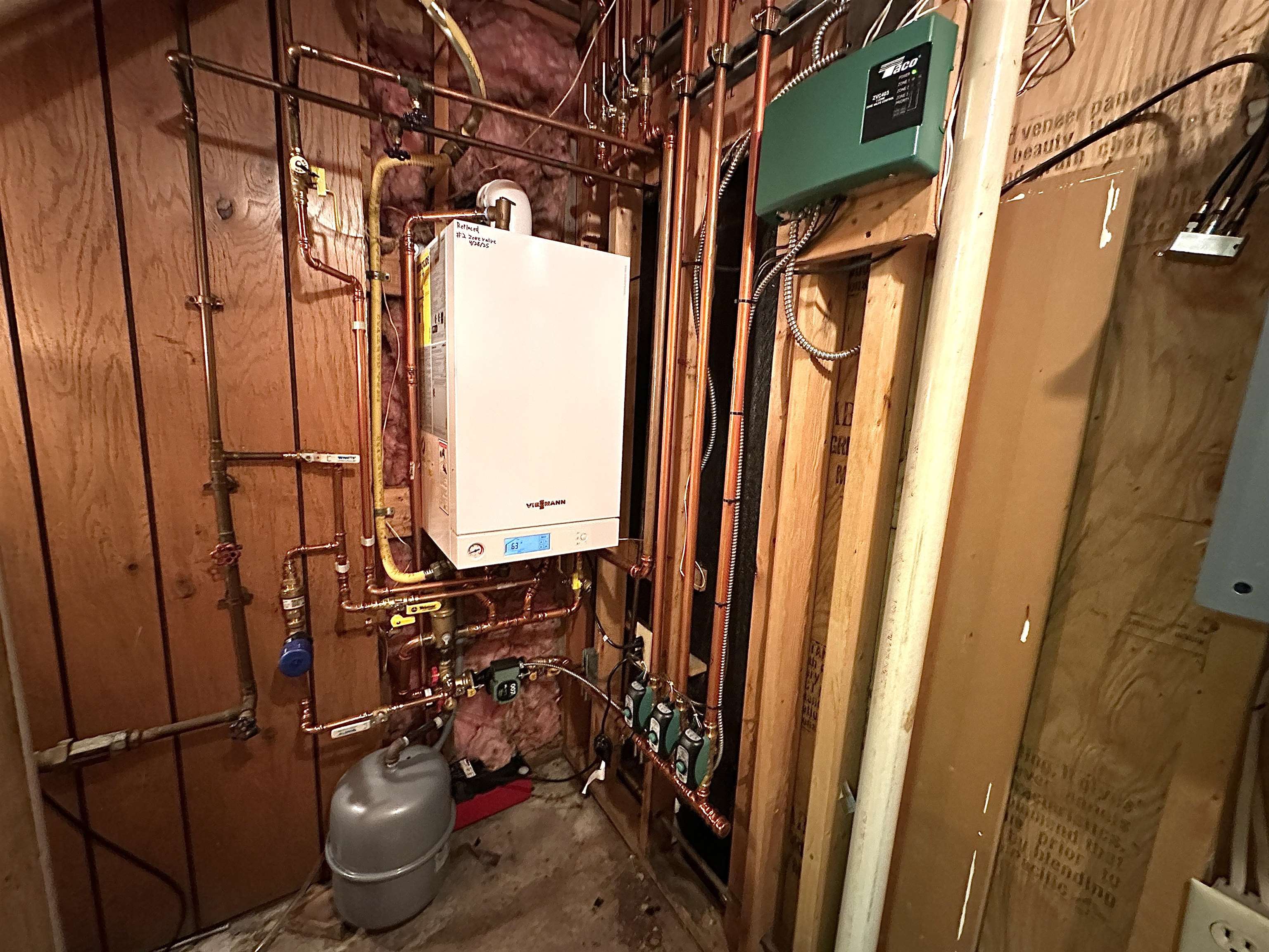 main property photo 18
