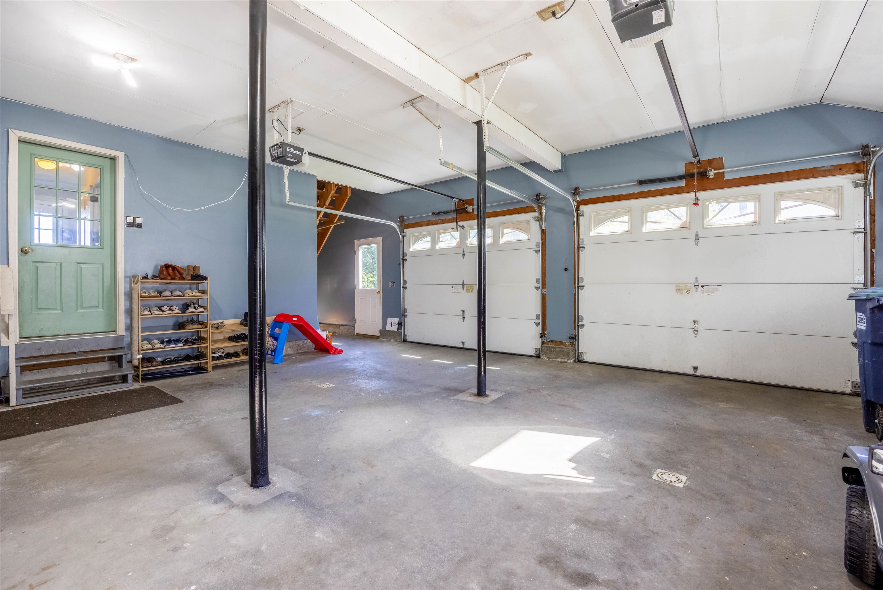 main property photo 57