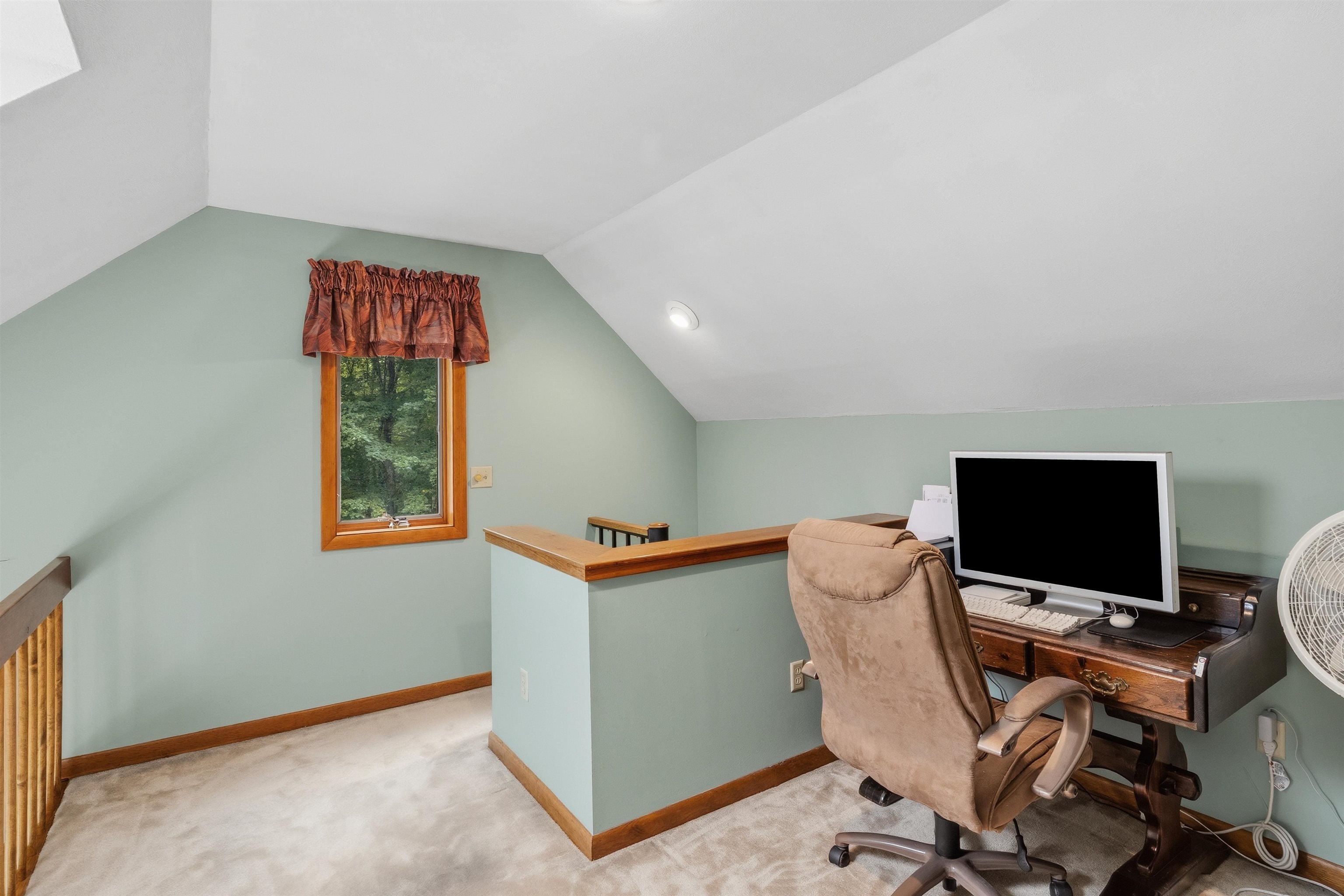 main property photo 25