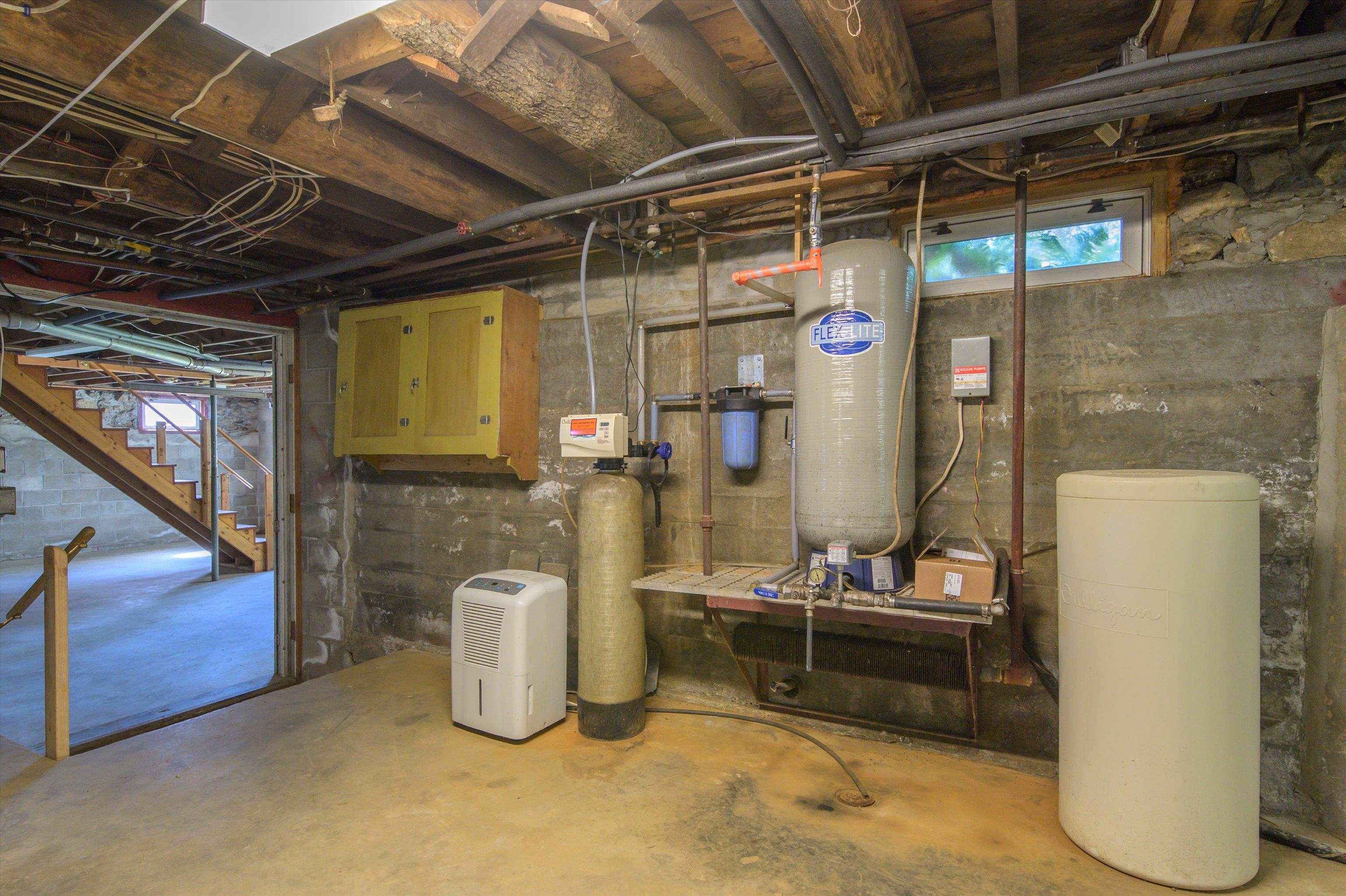 main property photo 47