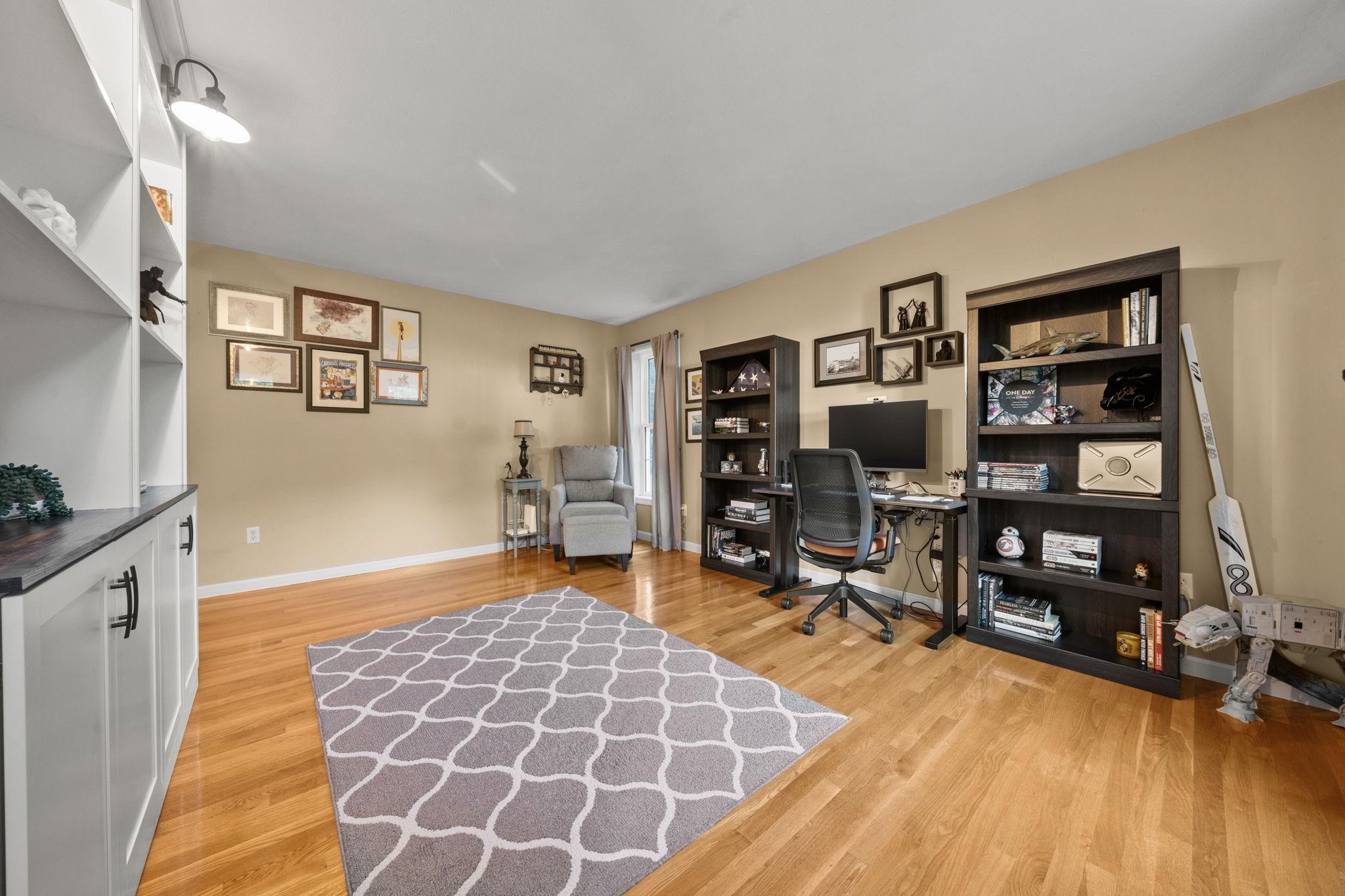 main property photo 9