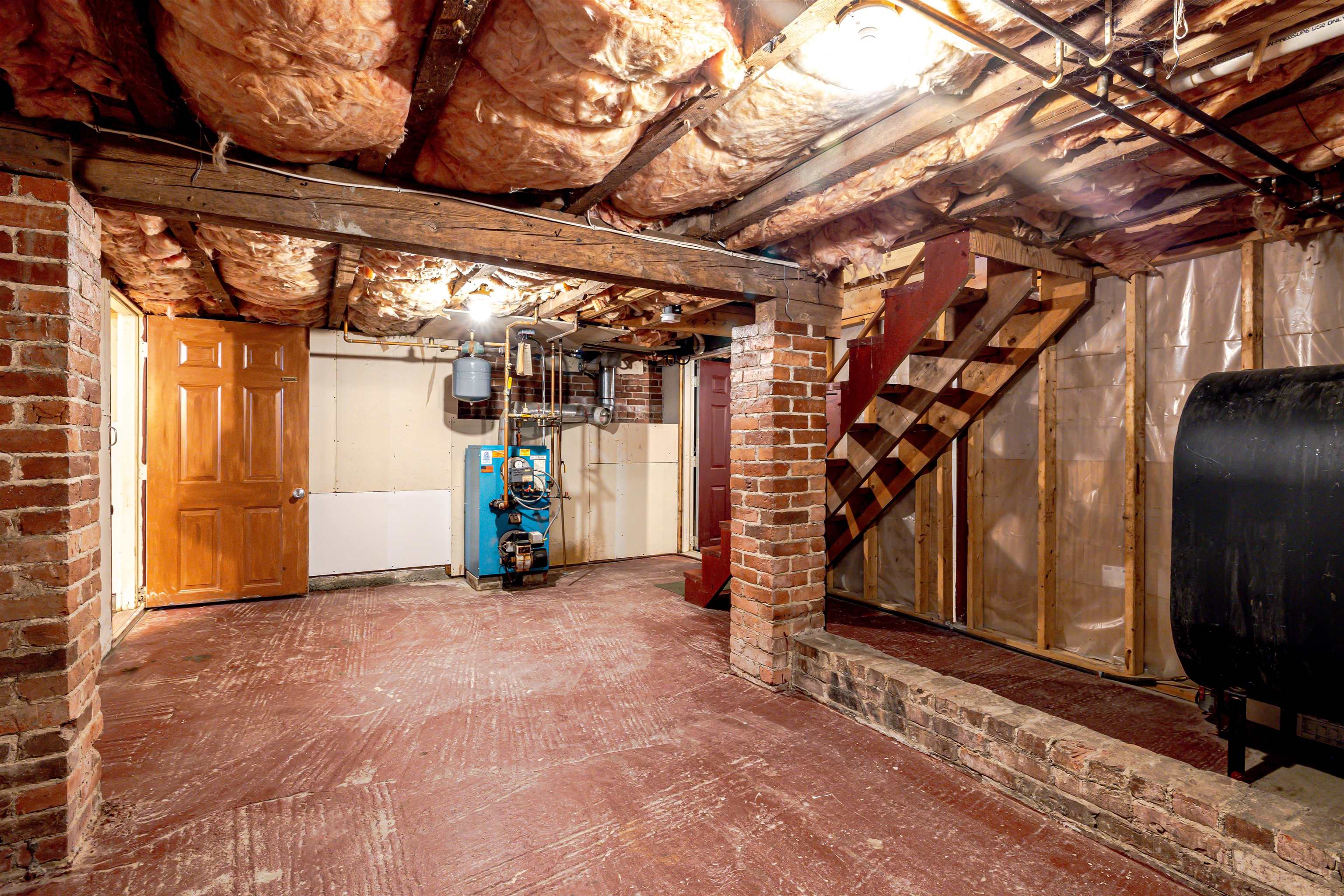 main property photo 54
