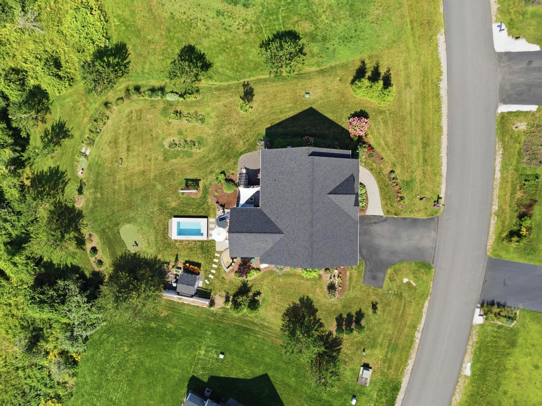 main property photo 45