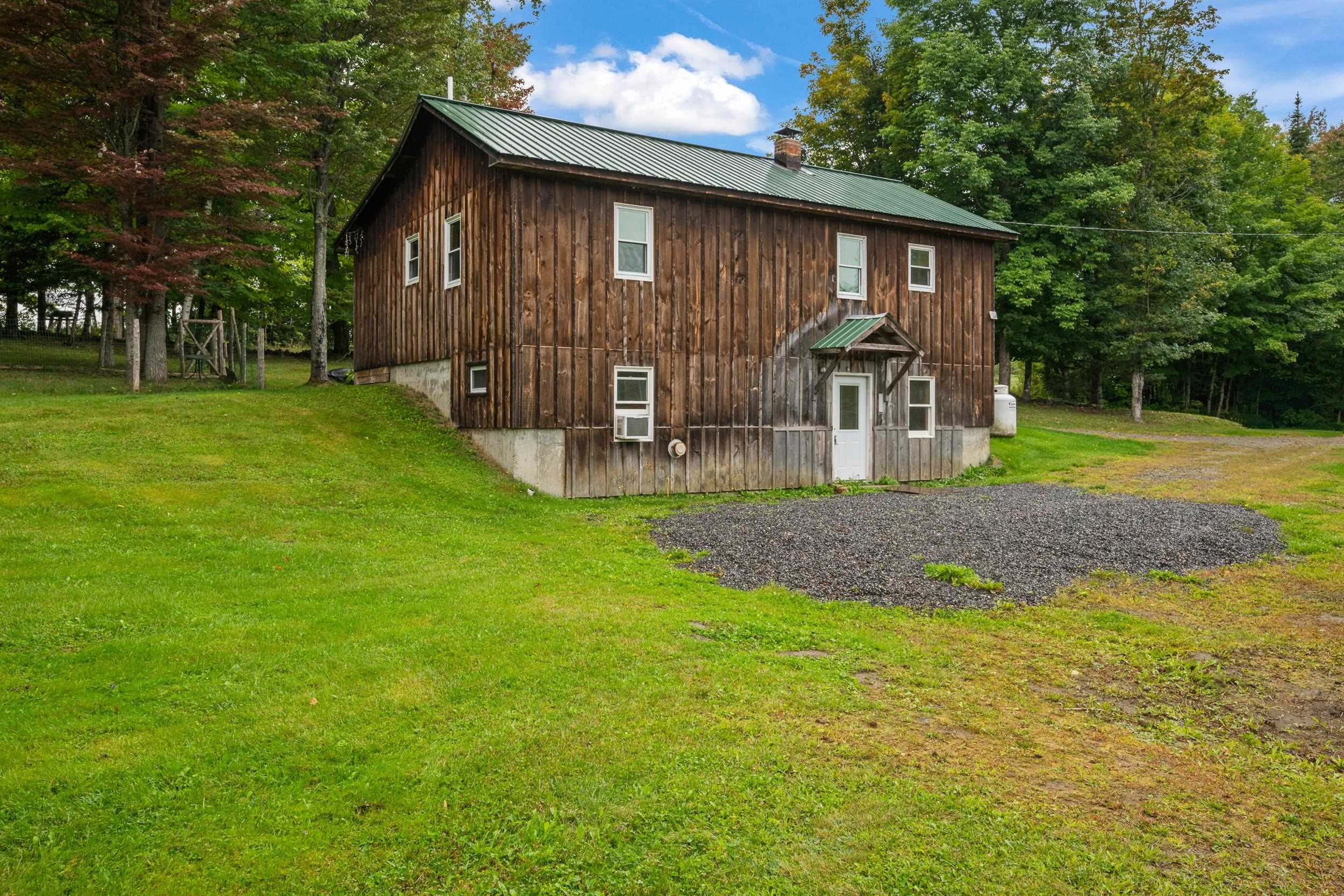 main property photo 36