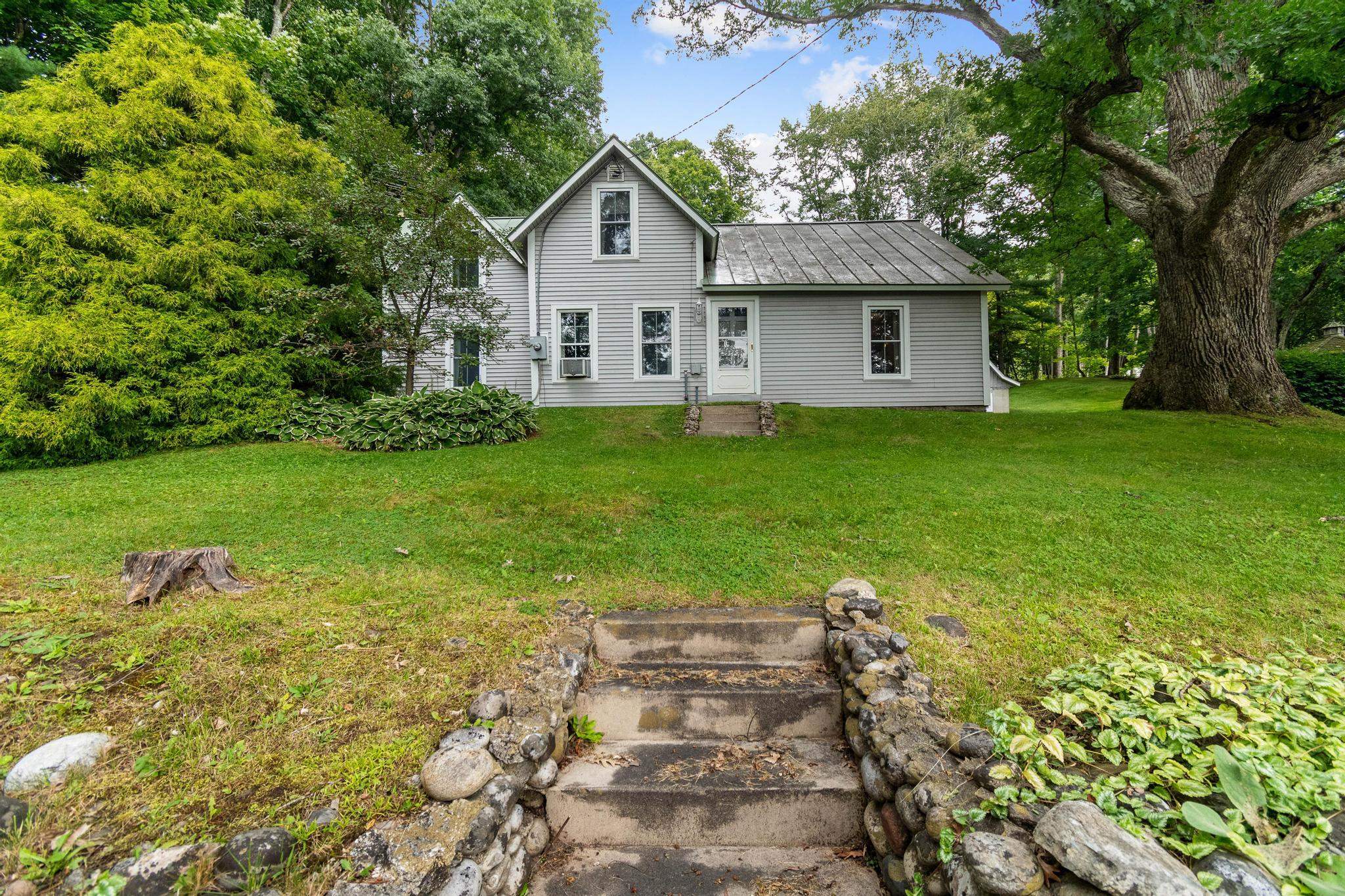 main property photo 51