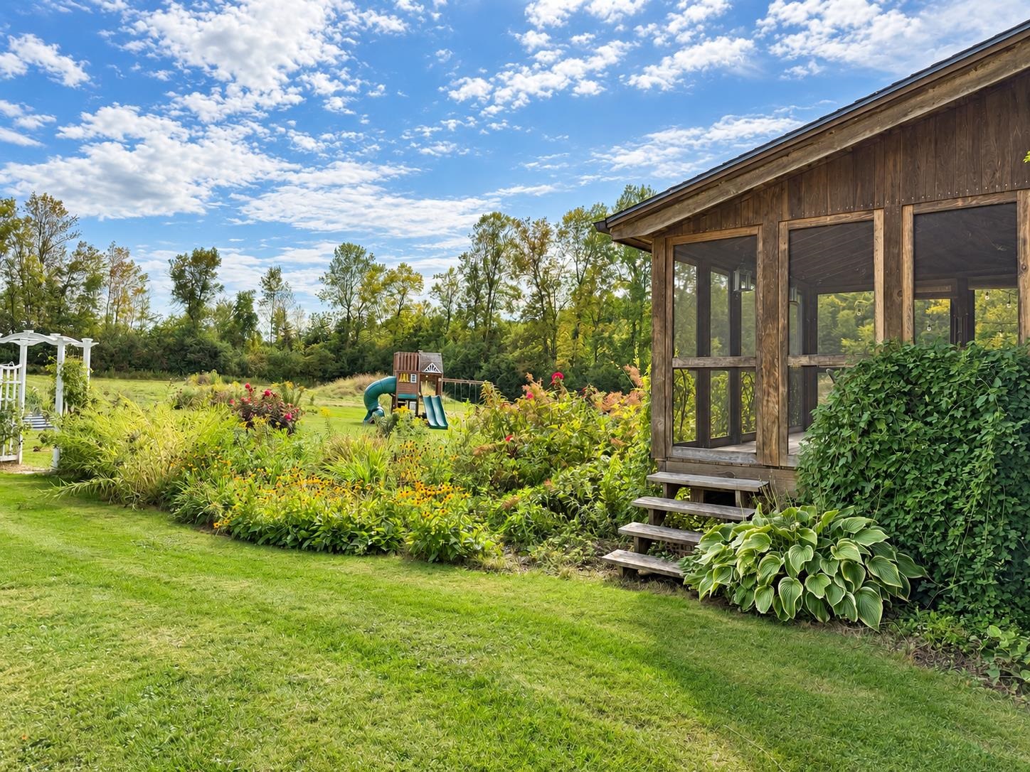main property photo 54