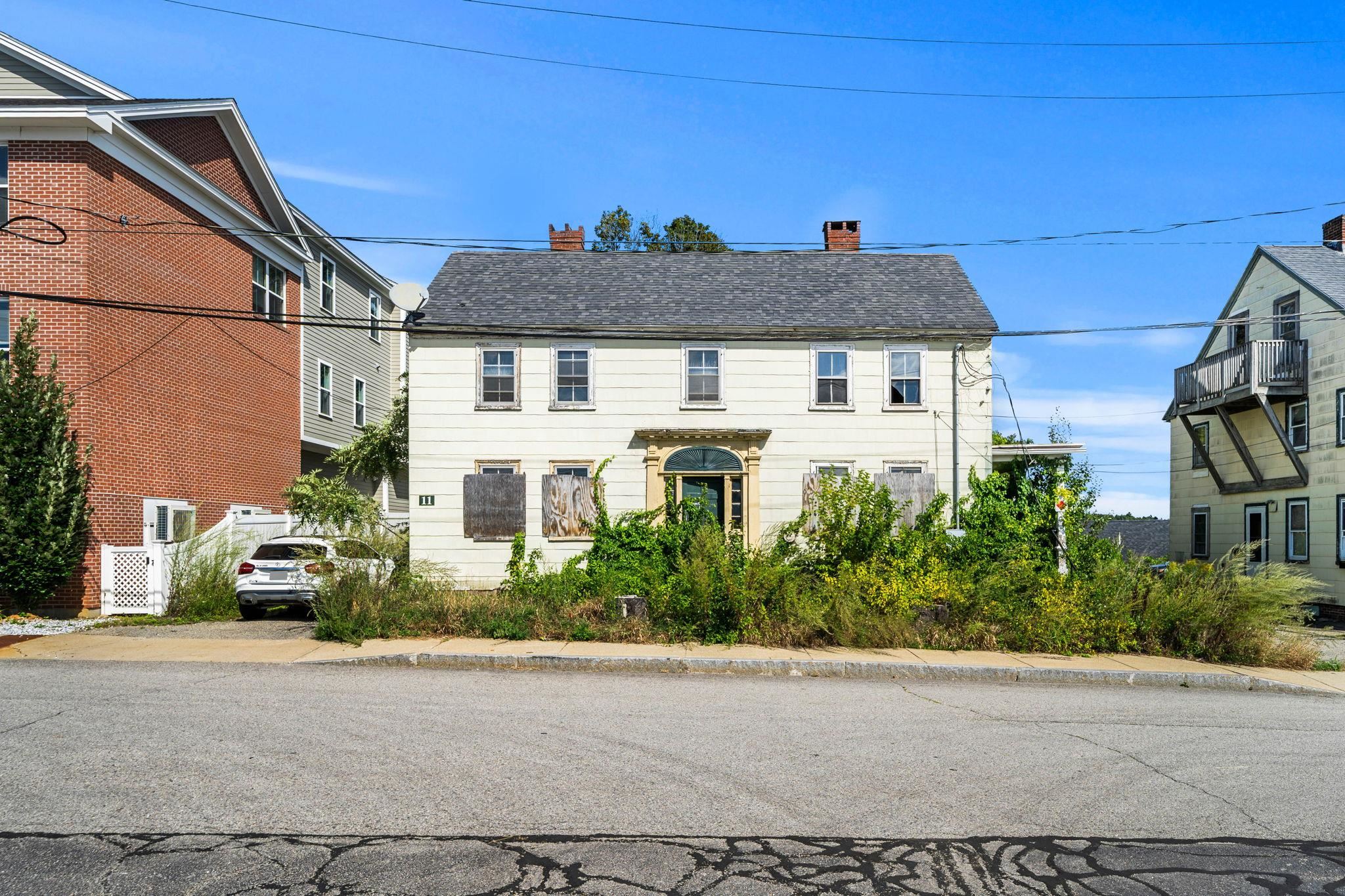 main property photo 4