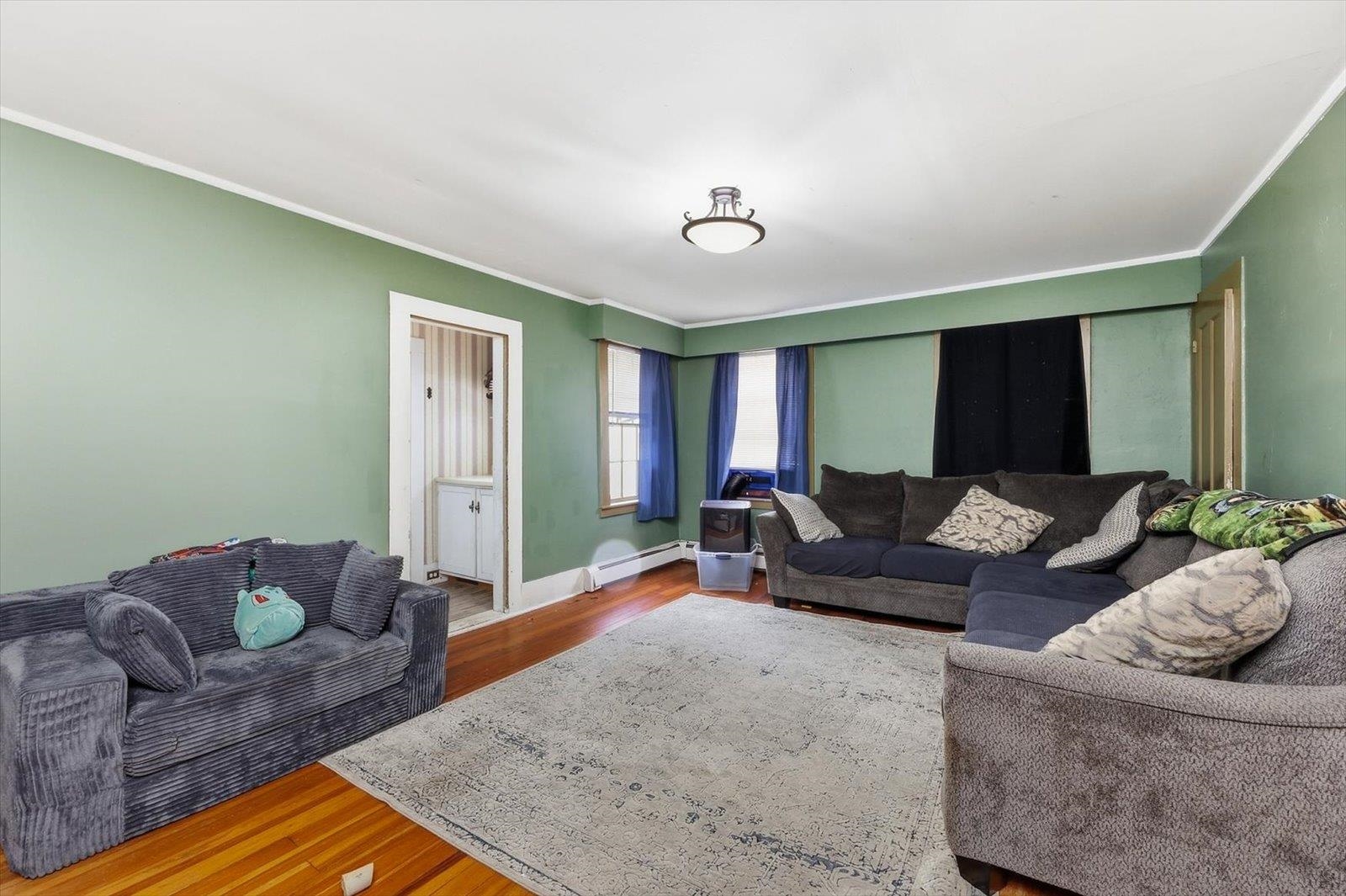 main property photo 10