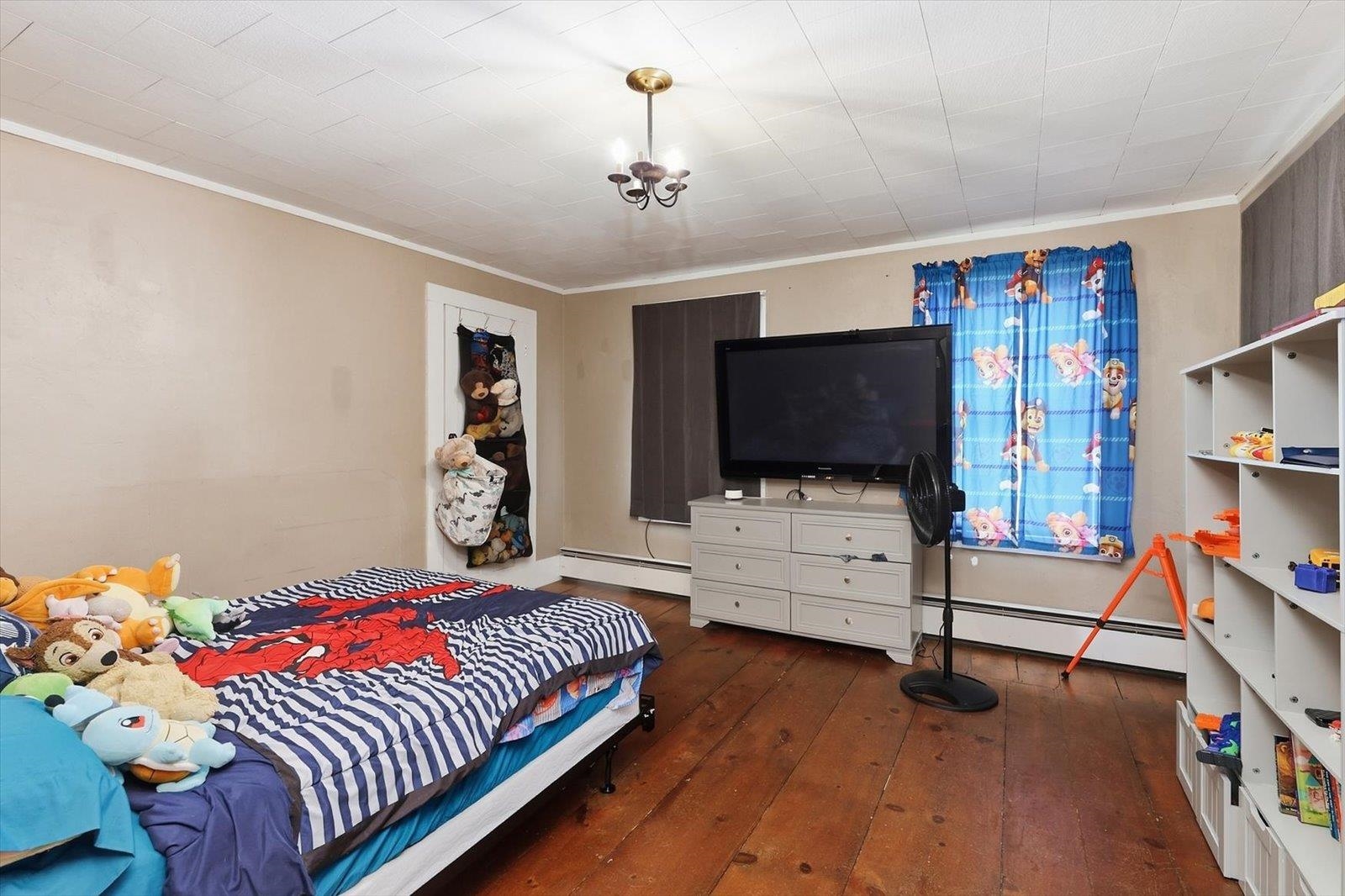 main property photo 15