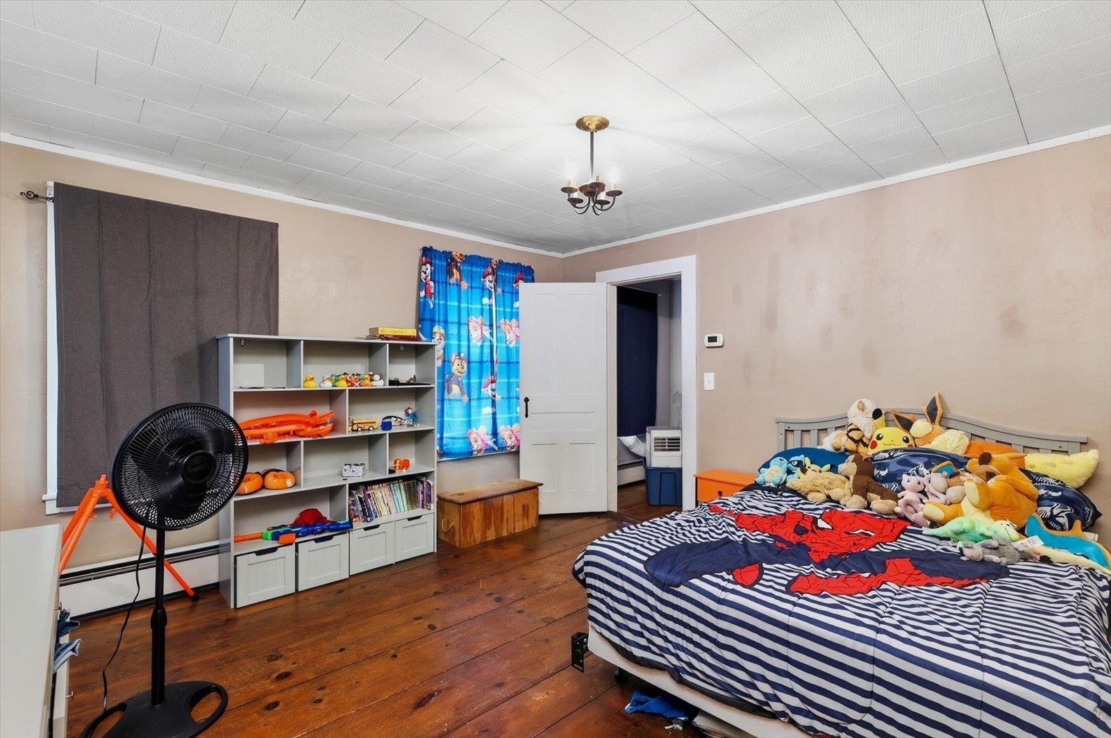 main property photo 16