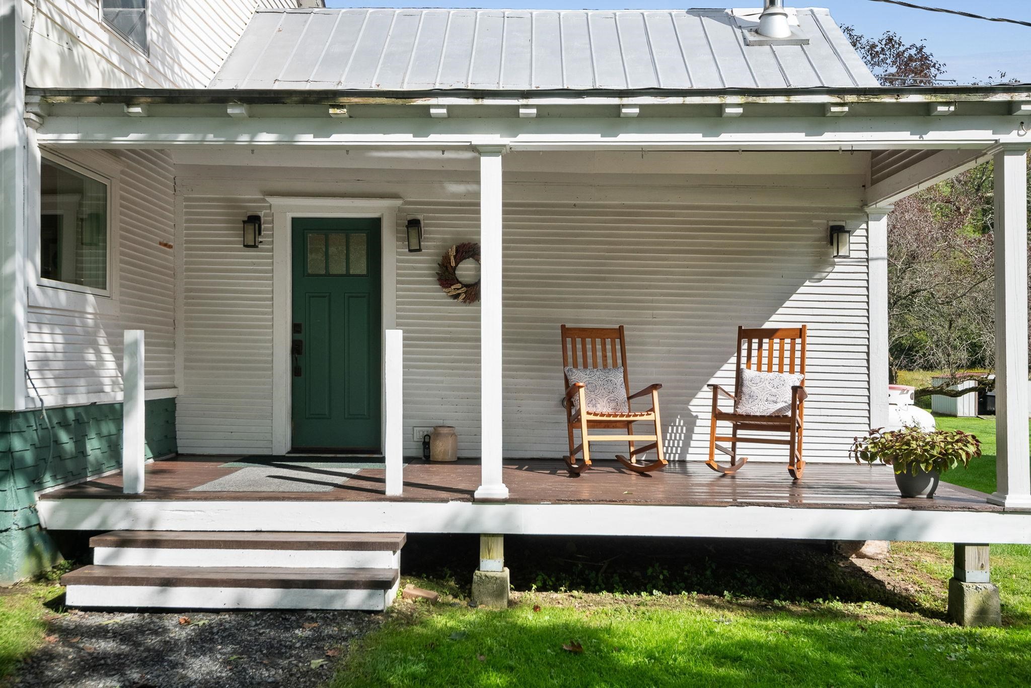 main property photo 5