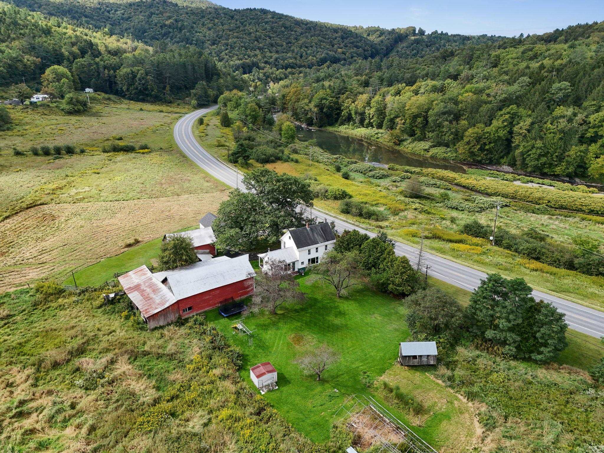 main property photo 7