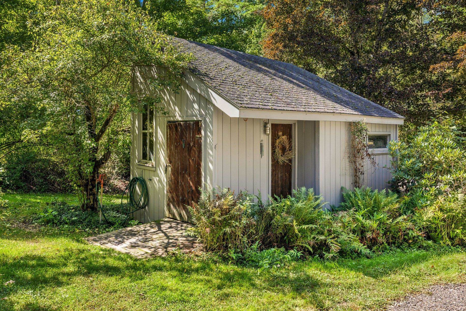 main property photo 49