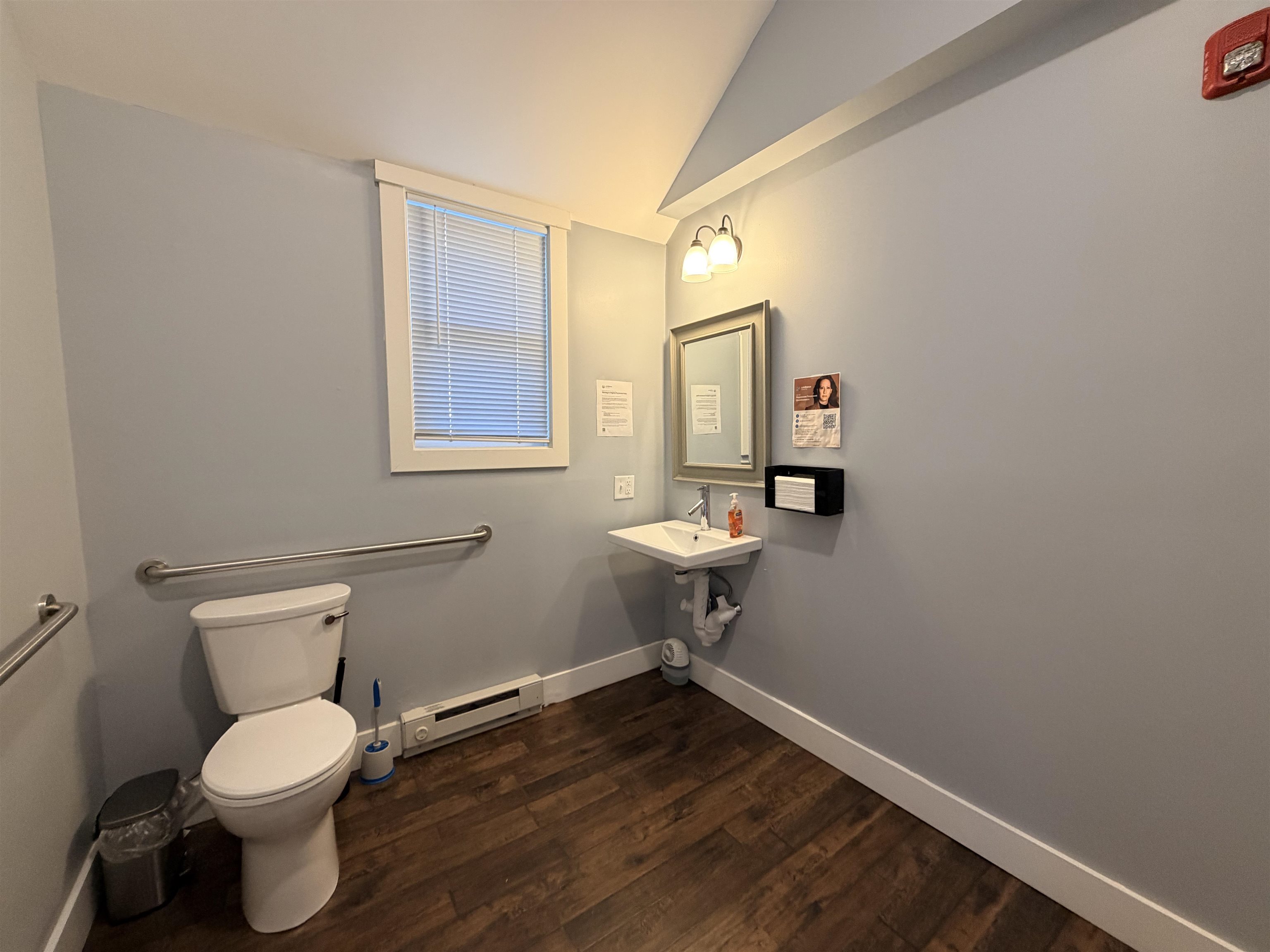 main property photo 14