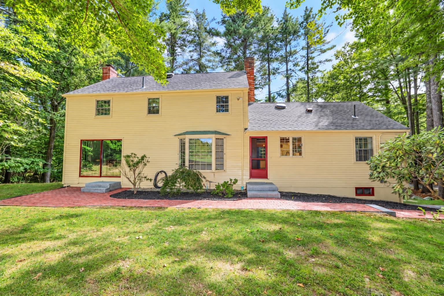 main property photo 45