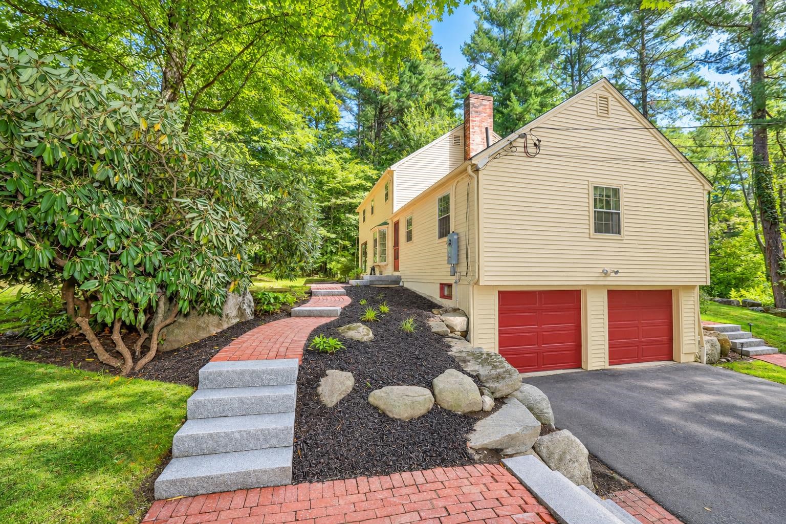 main property photo 46