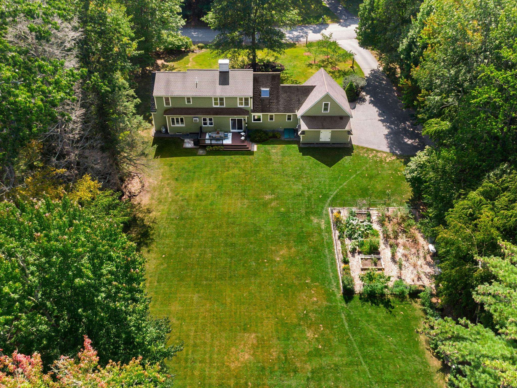 main property photo 44