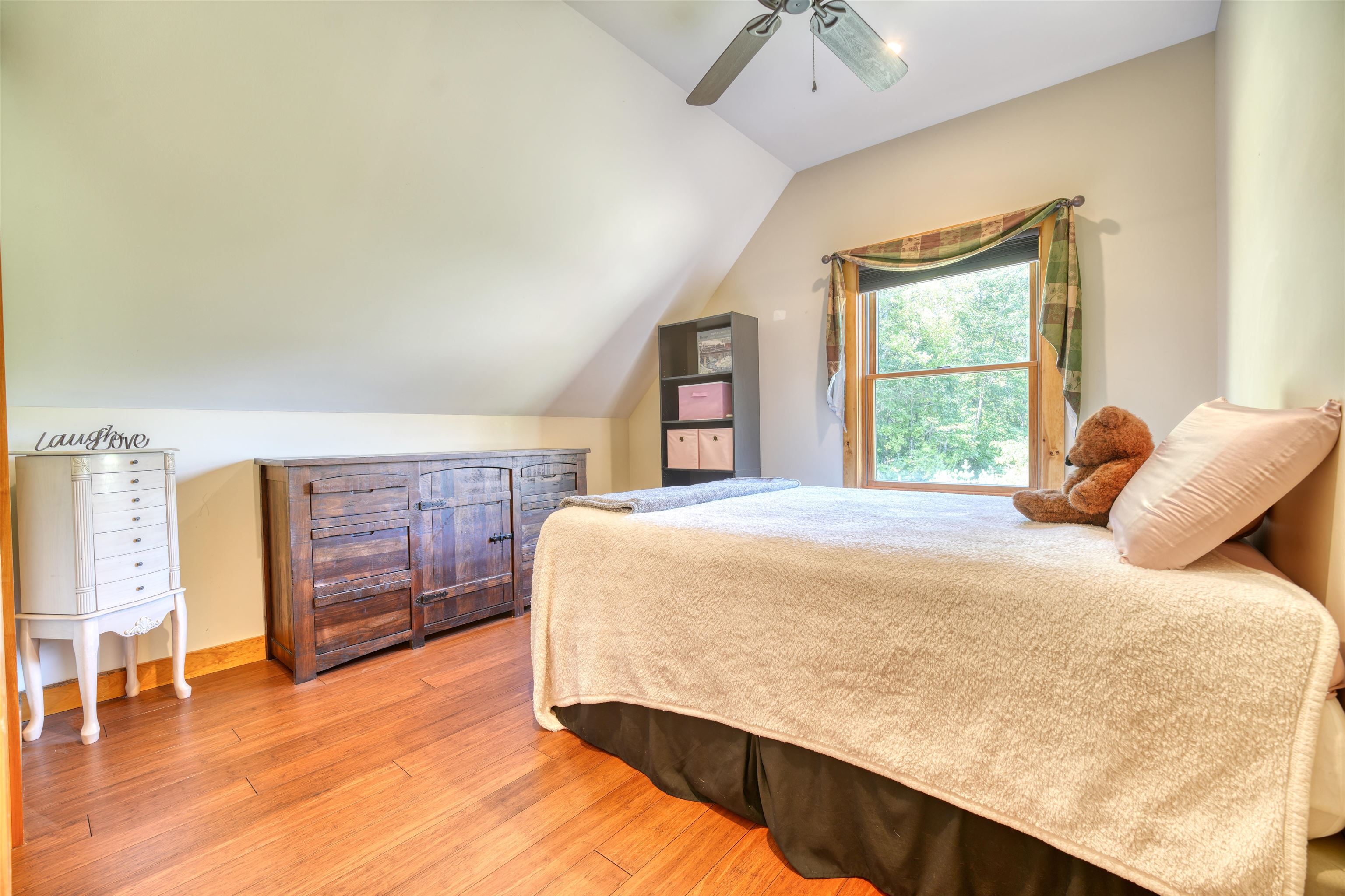 main property photo 44