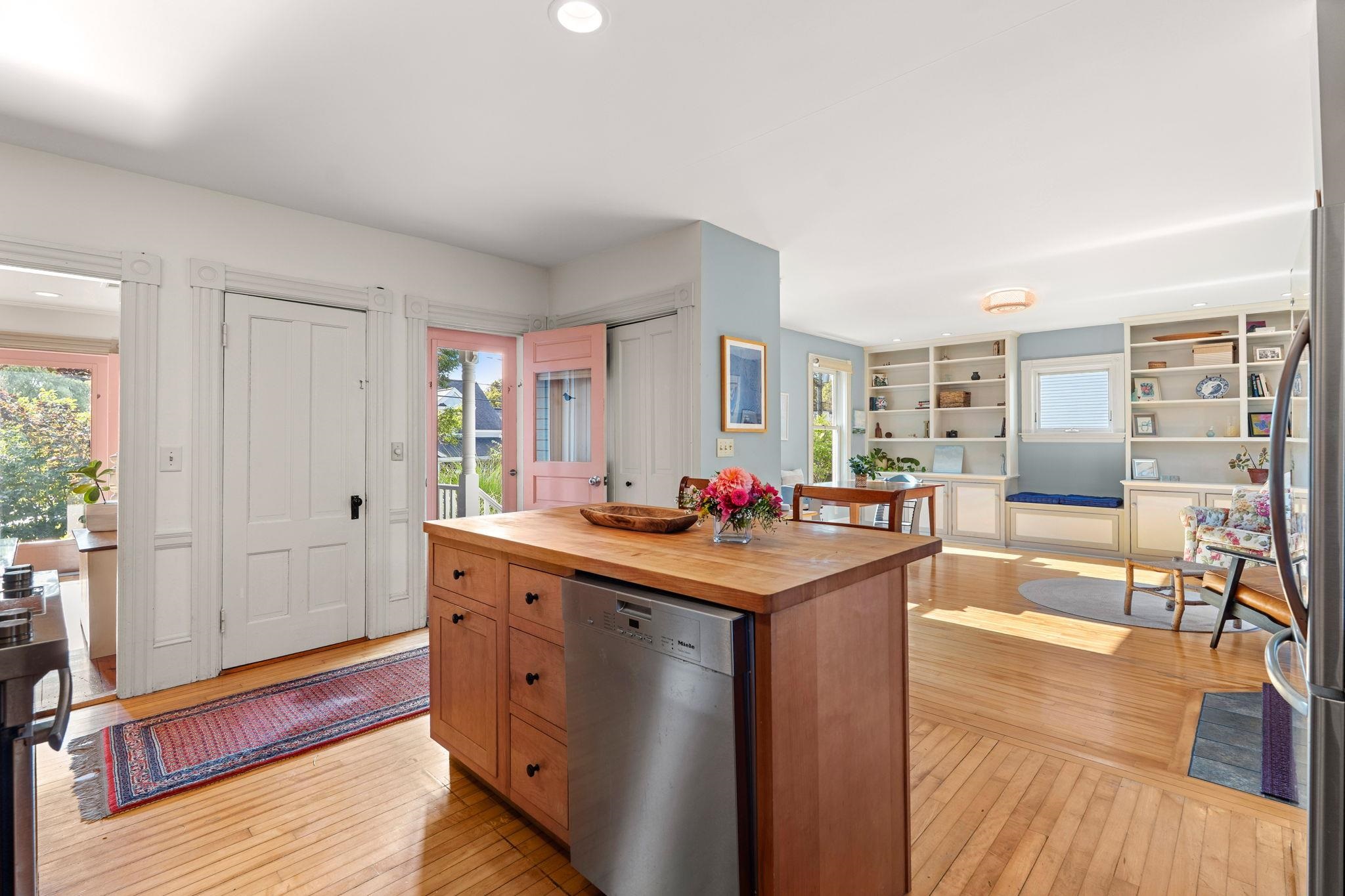 main property photo 15