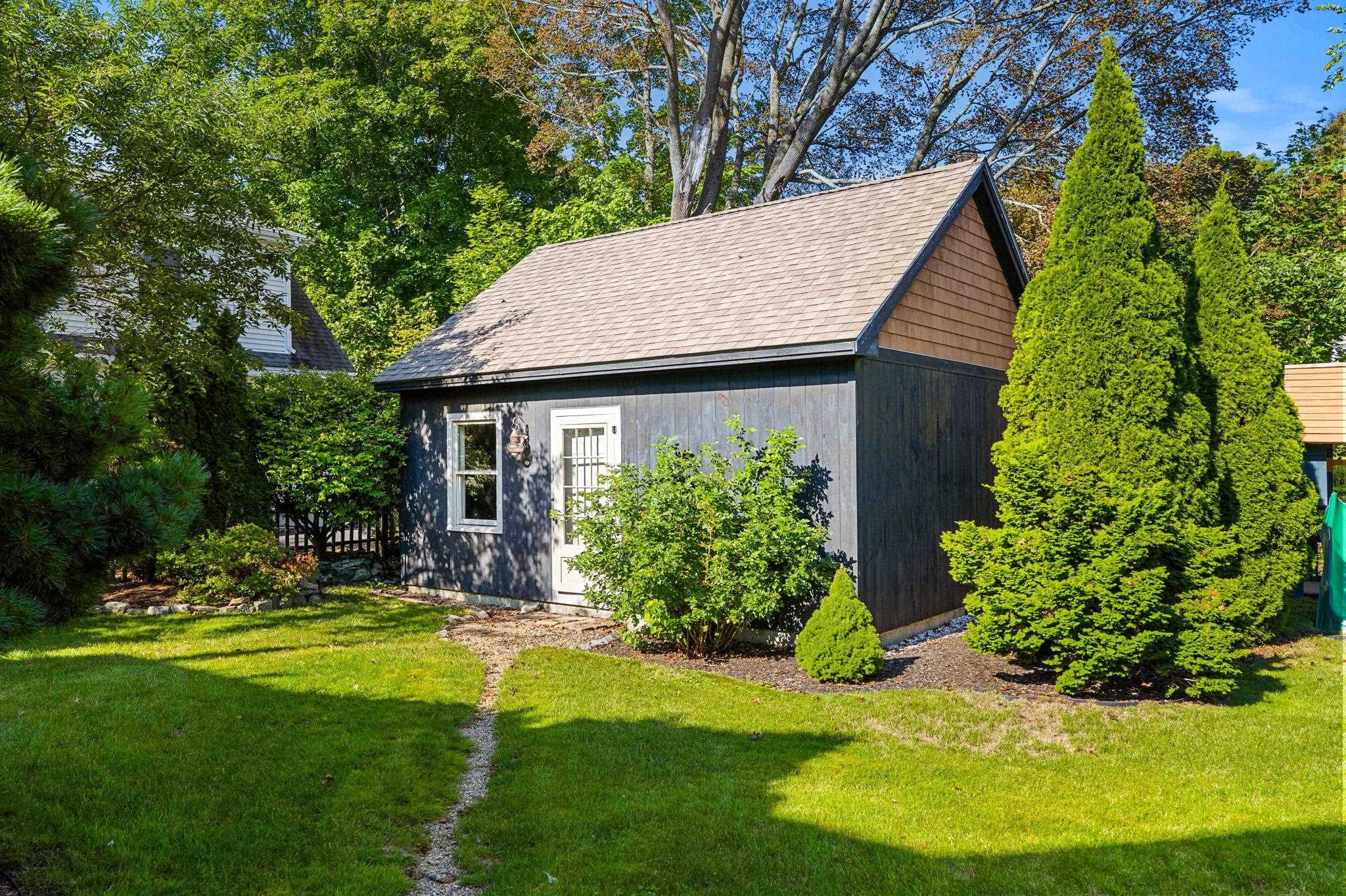 main property photo 42