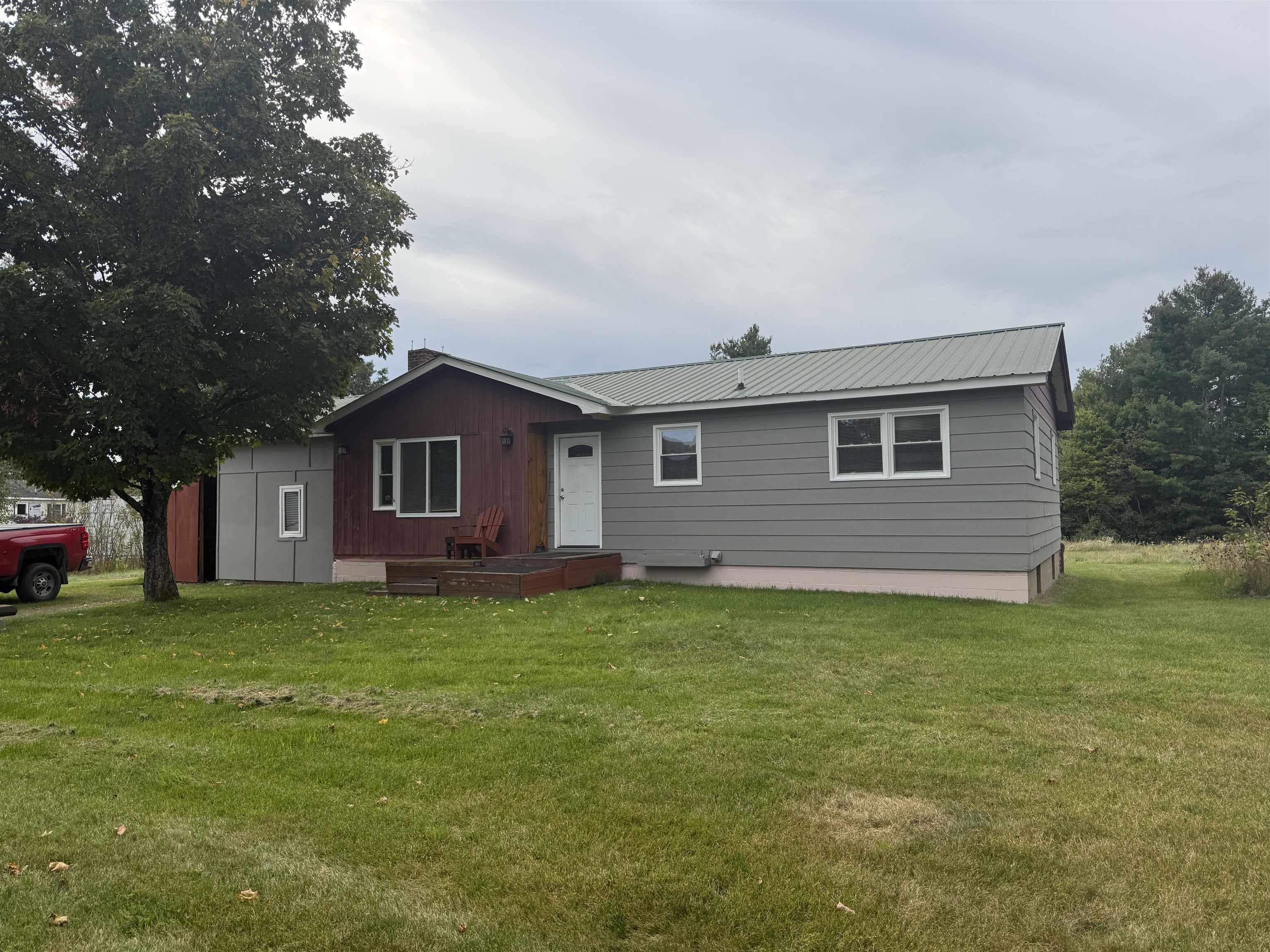 main property photo 0