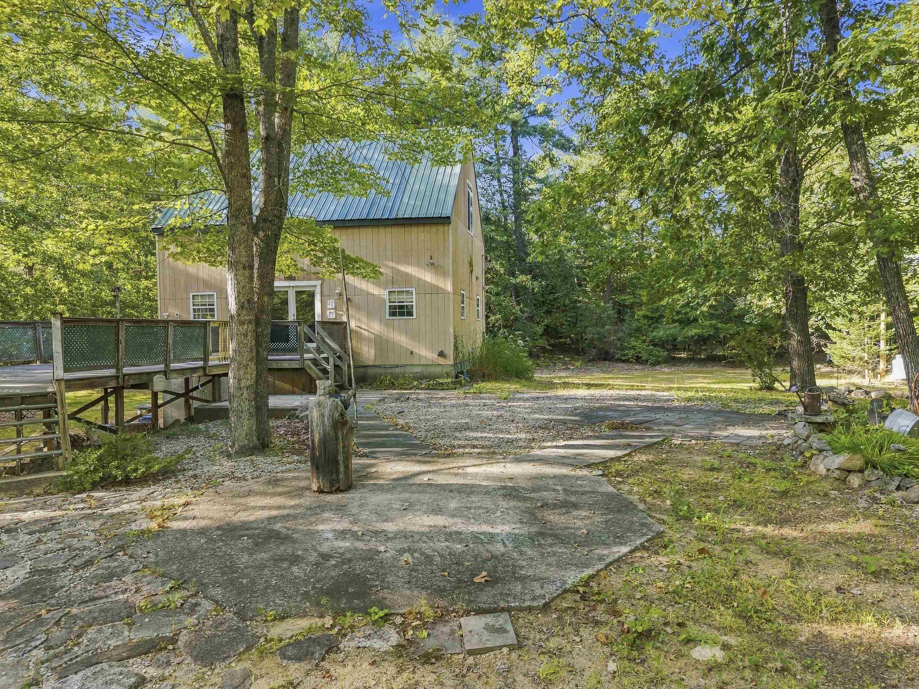 main property photo 14