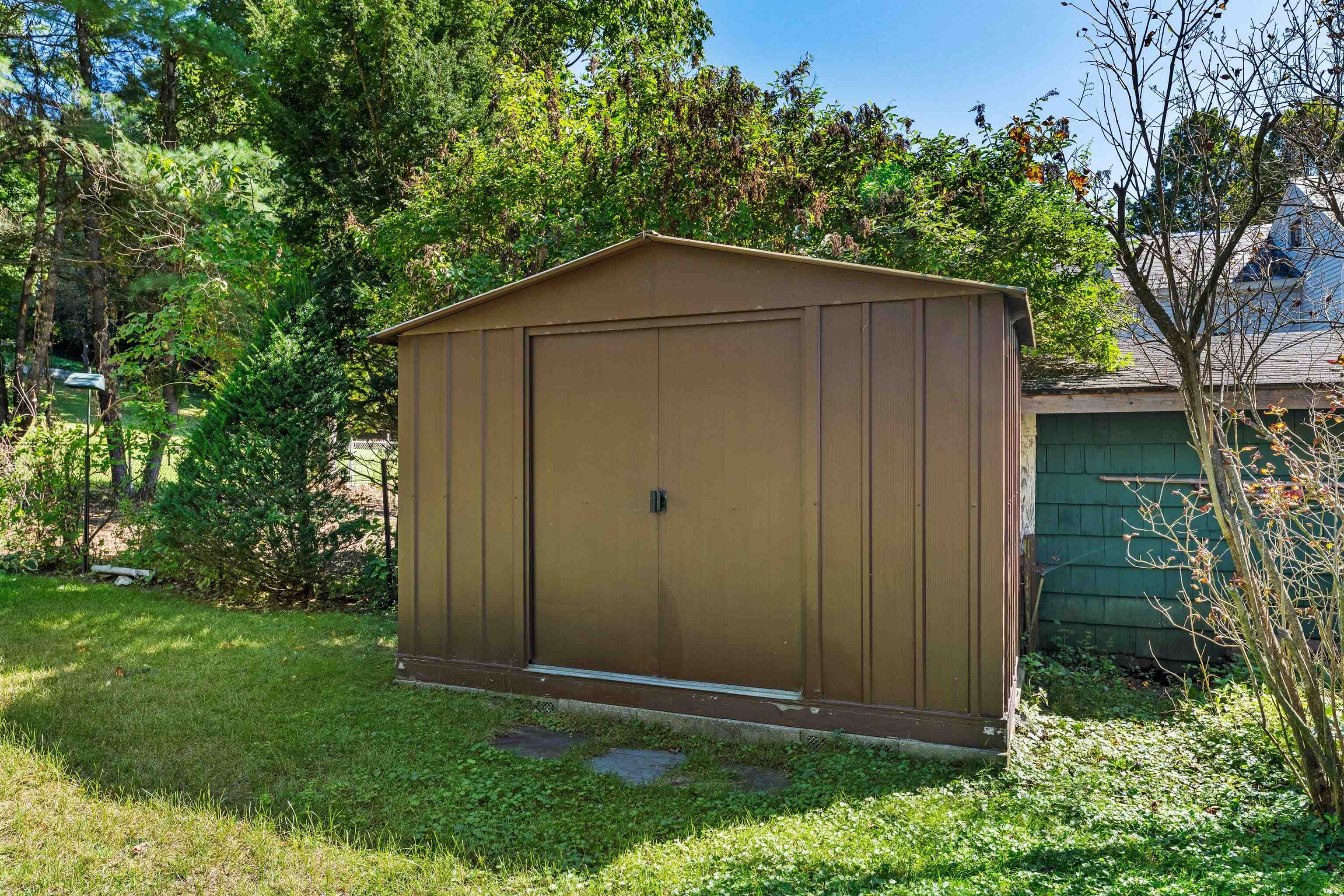 main property photo 35