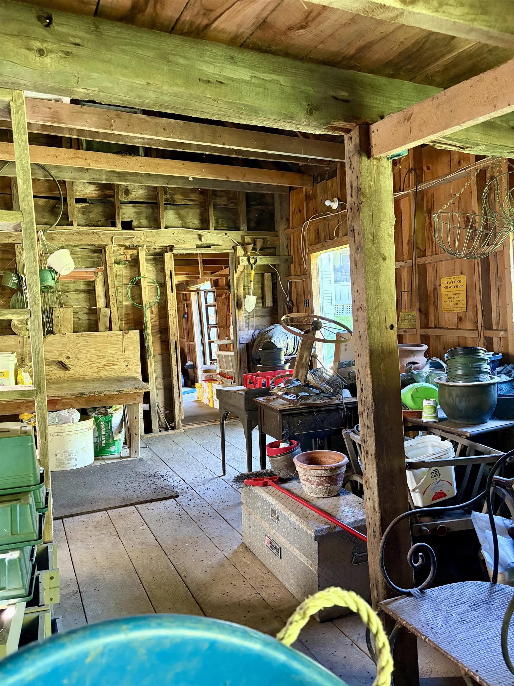 main property photo 51