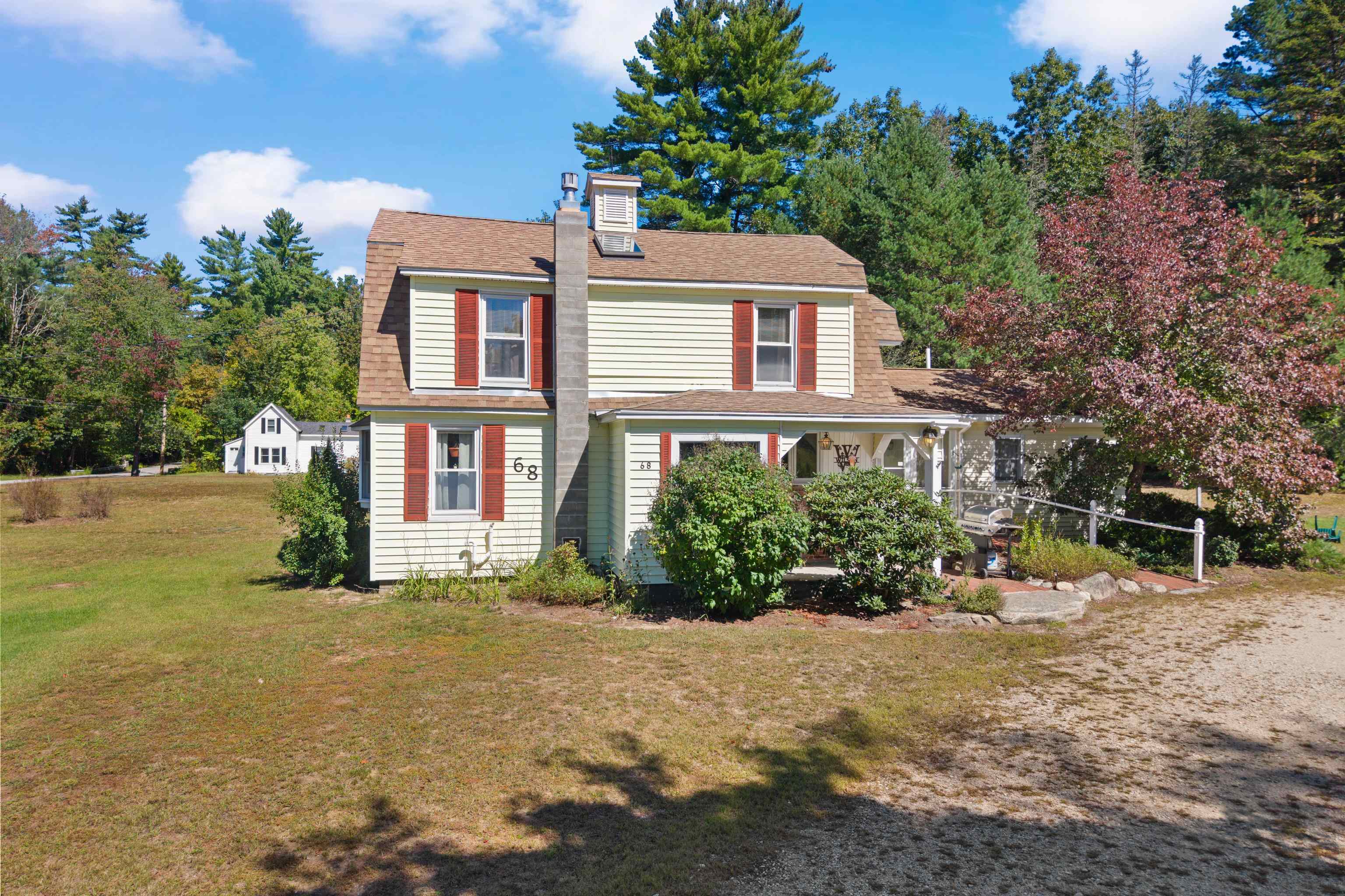 main property photo 34