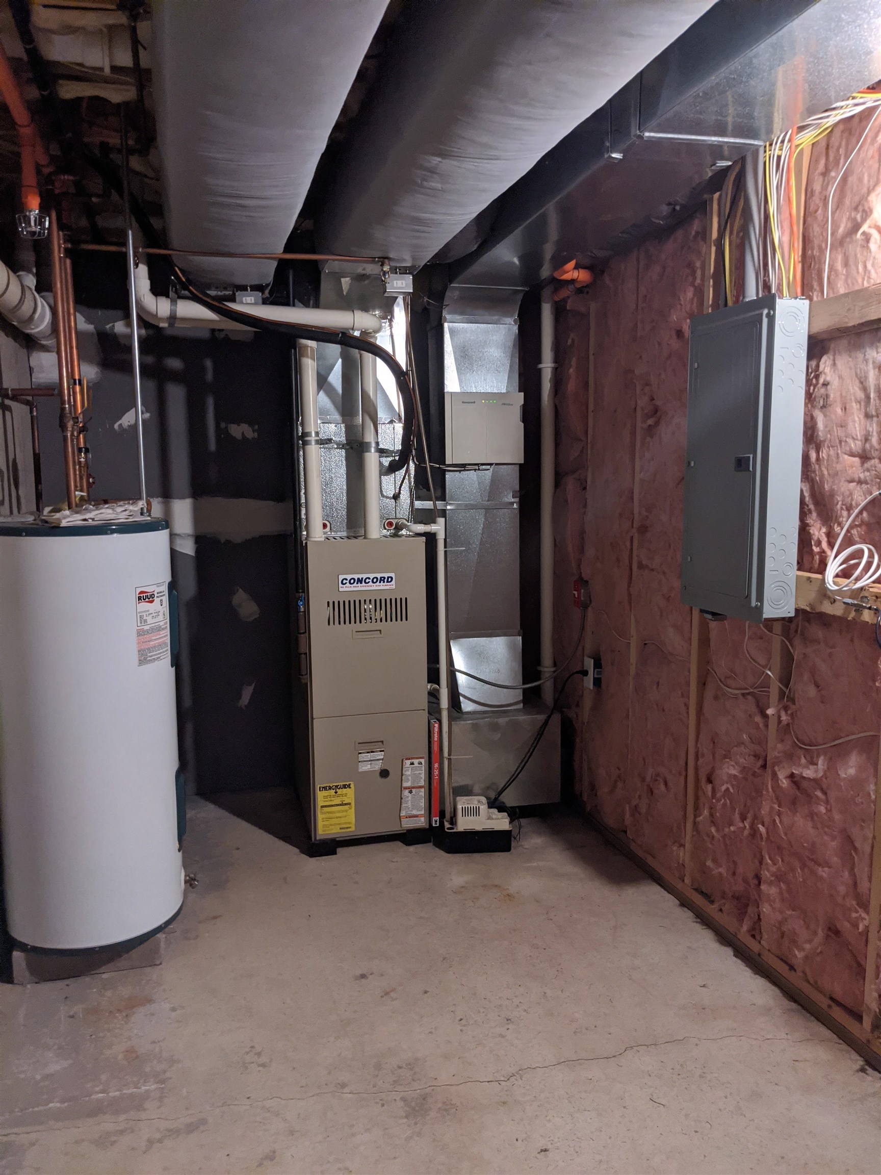 main property photo 8