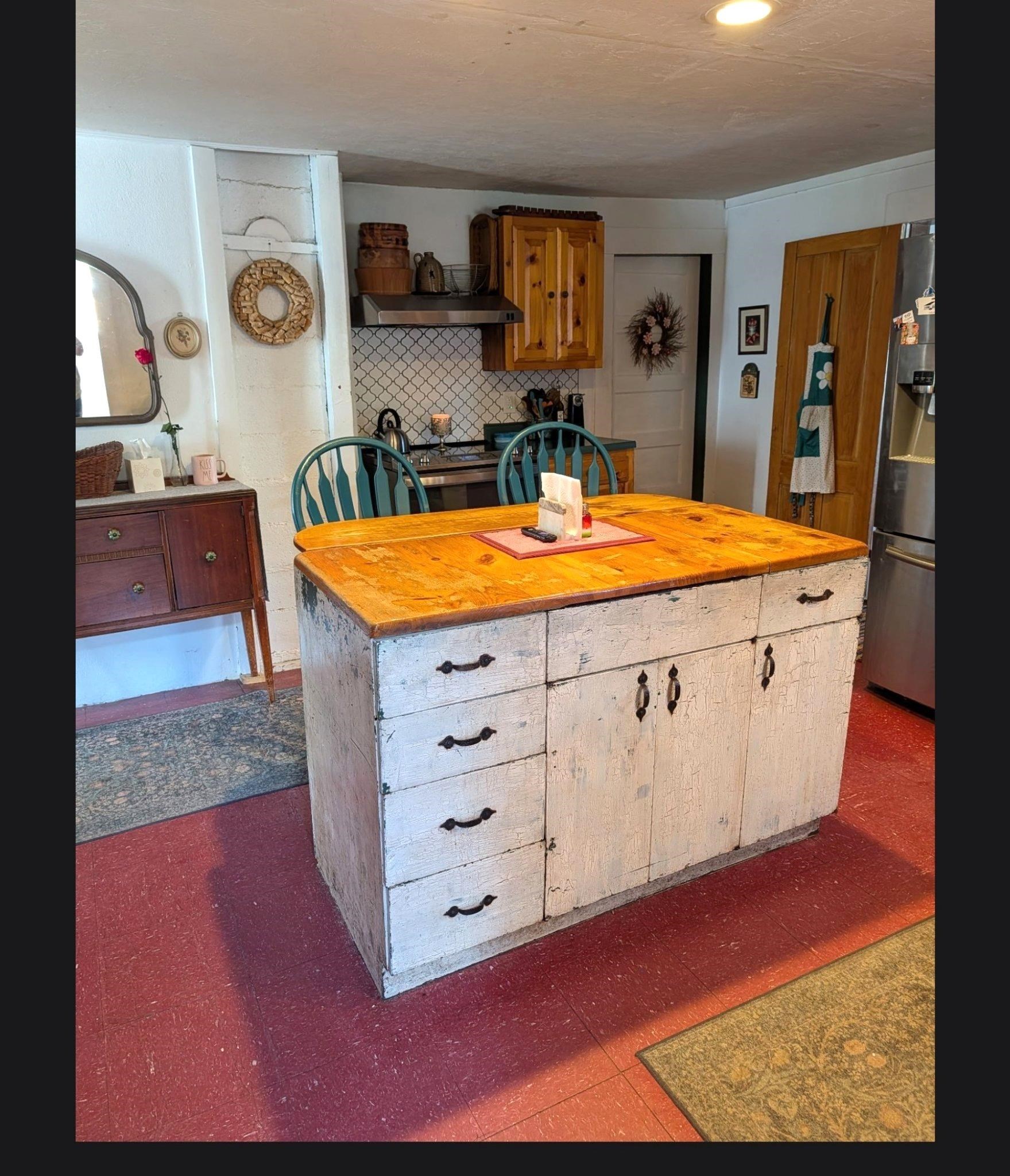 main property photo 36