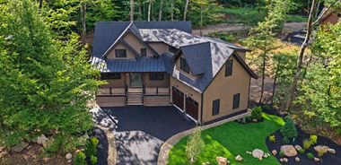 image of property with 6 Bed | 6 Bath | 4,100 Sqft