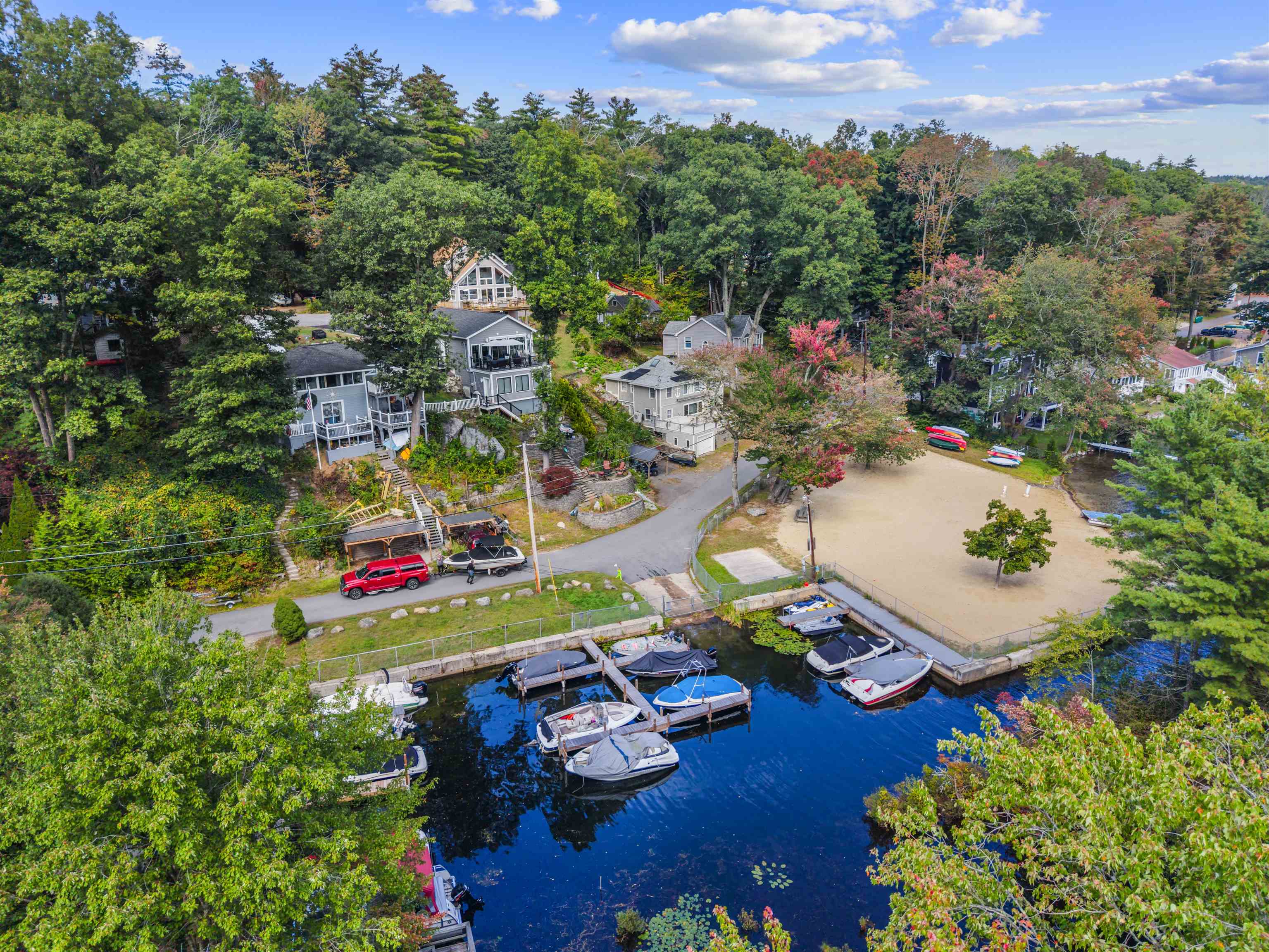 main property photo 16