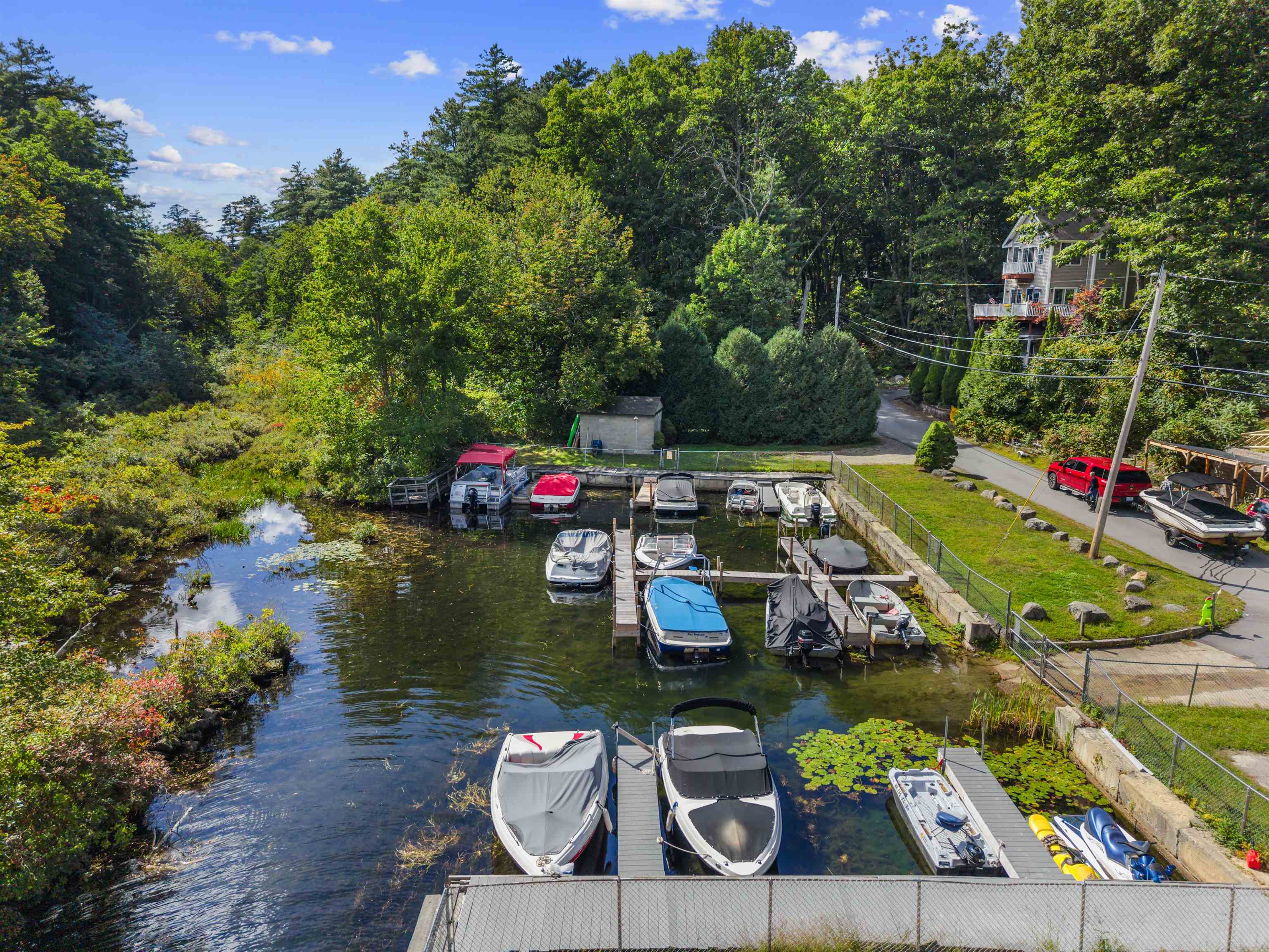 main property photo 18