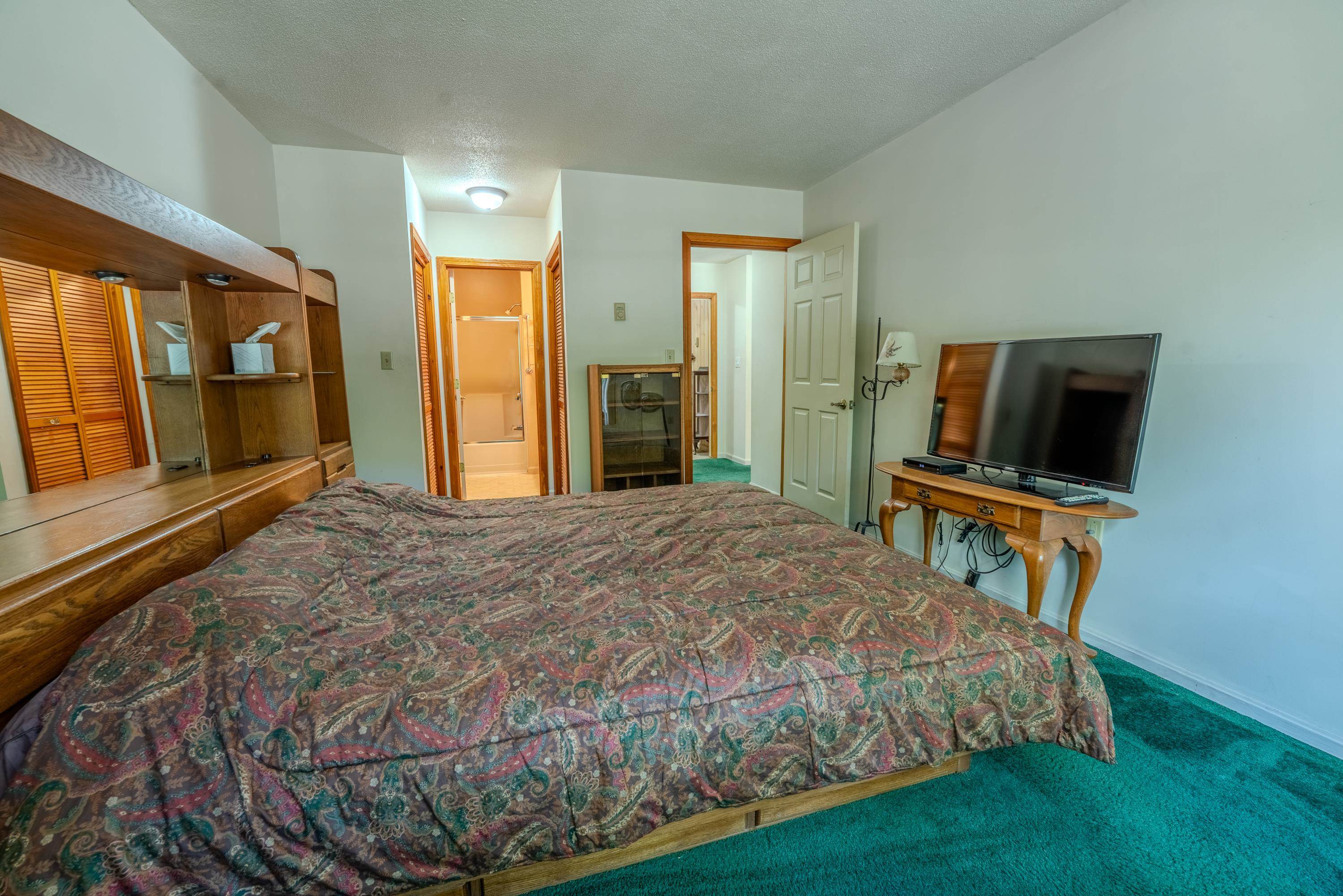 main property photo 42