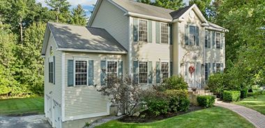 image of property with 3 Bed | 3 Bath | 2,748 Sqft