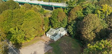 image of property with 2 Bed | 1 Bath | 918 Sqft