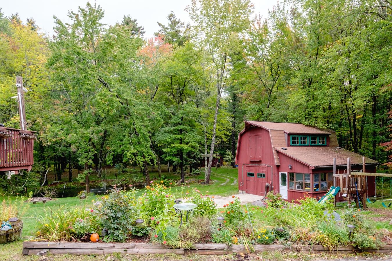 main property photo 30