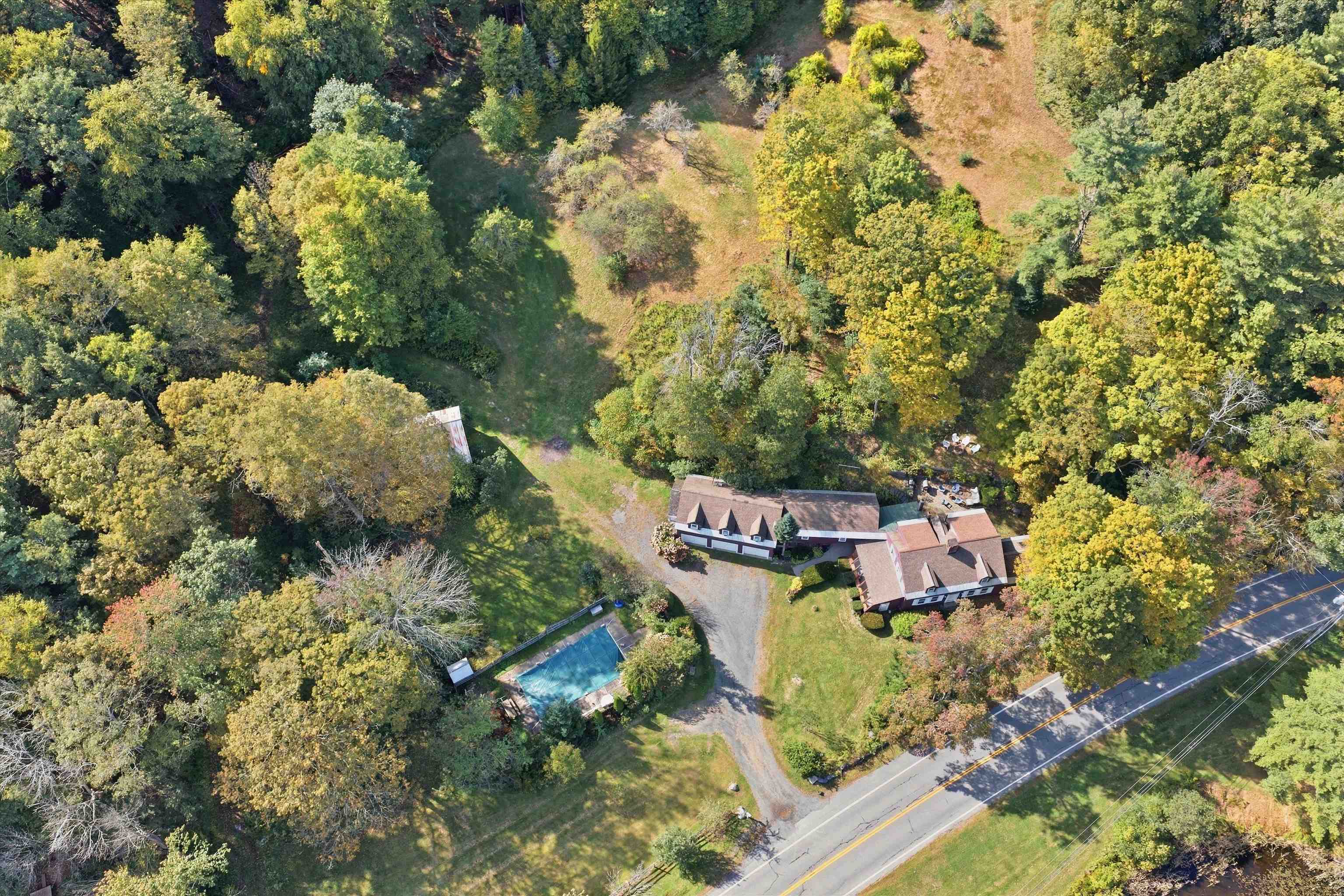 main property photo 32