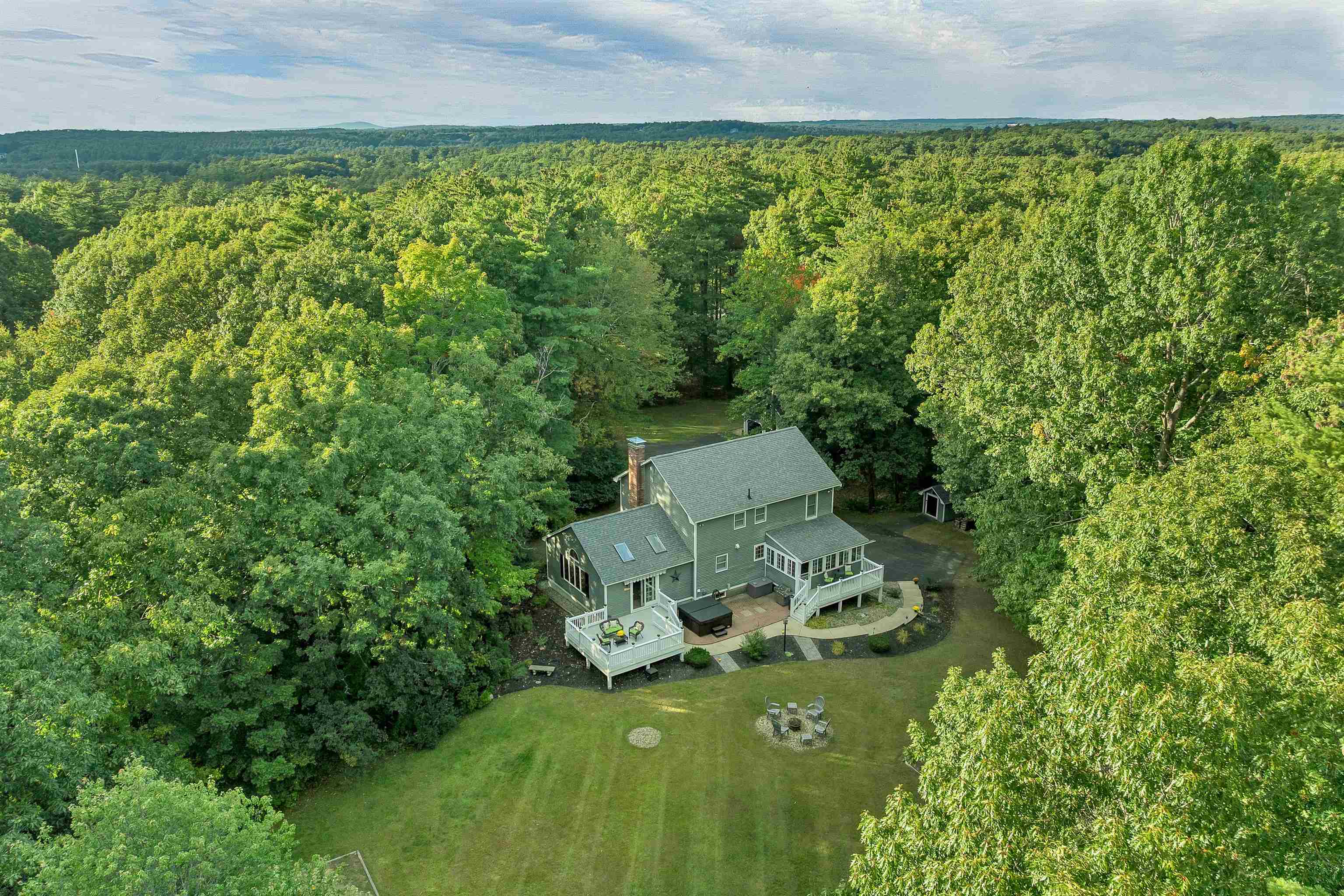 main property photo 14