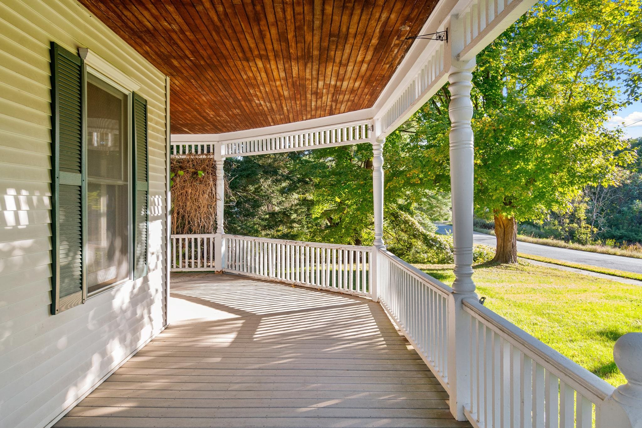 main property photo 42
