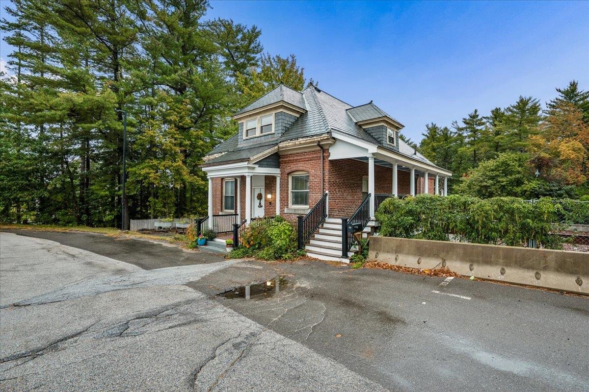 main property photo 22