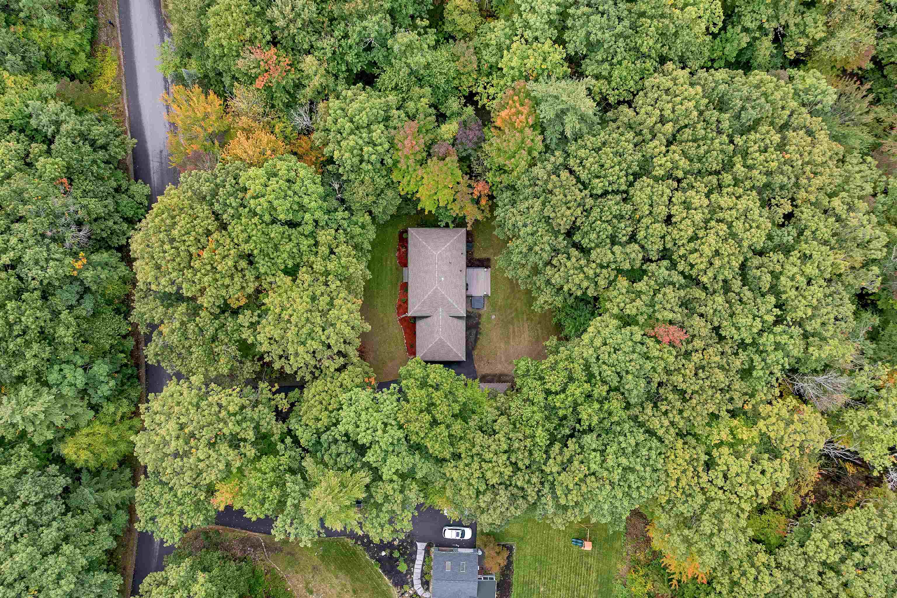 main property photo 34