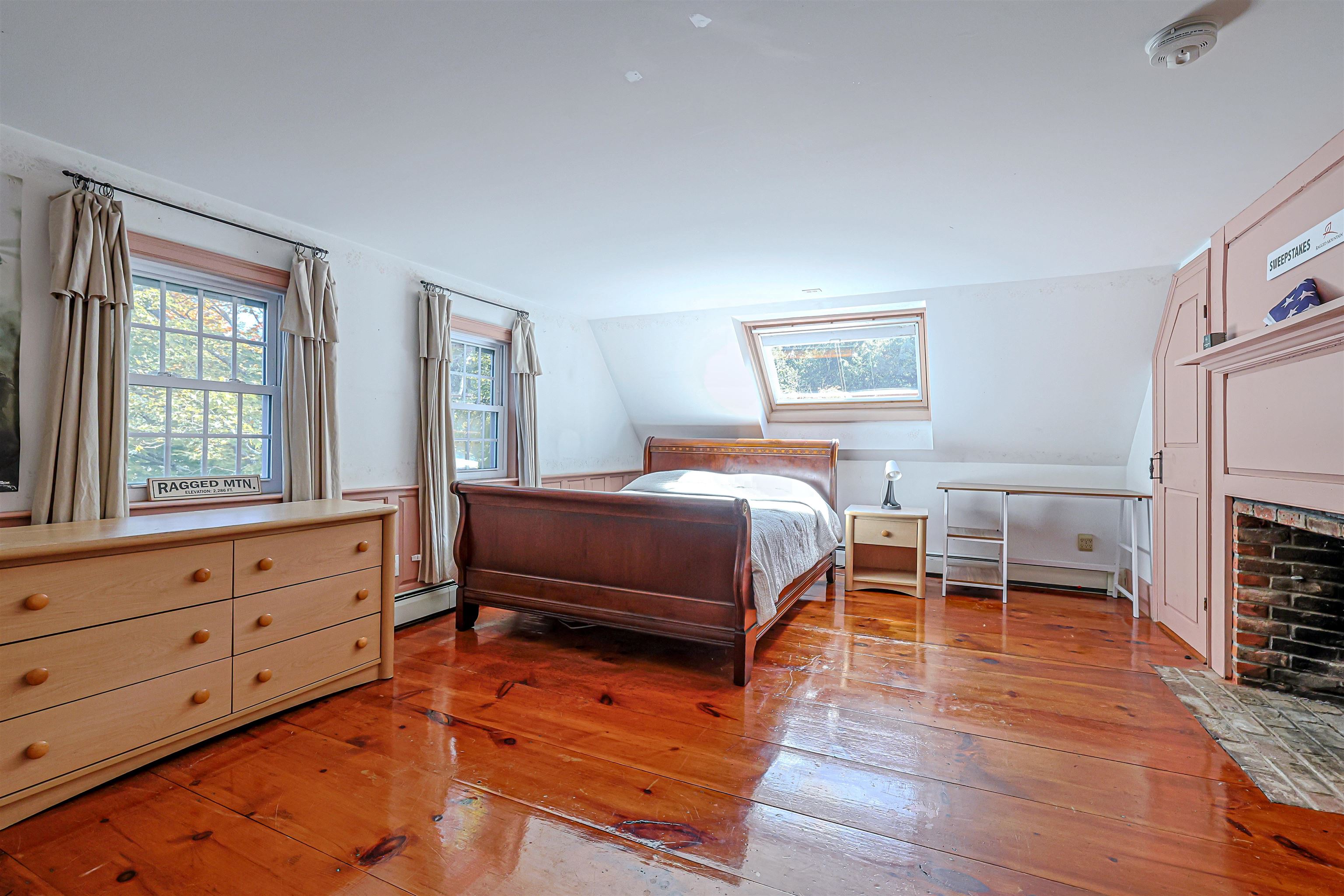 main property photo 27