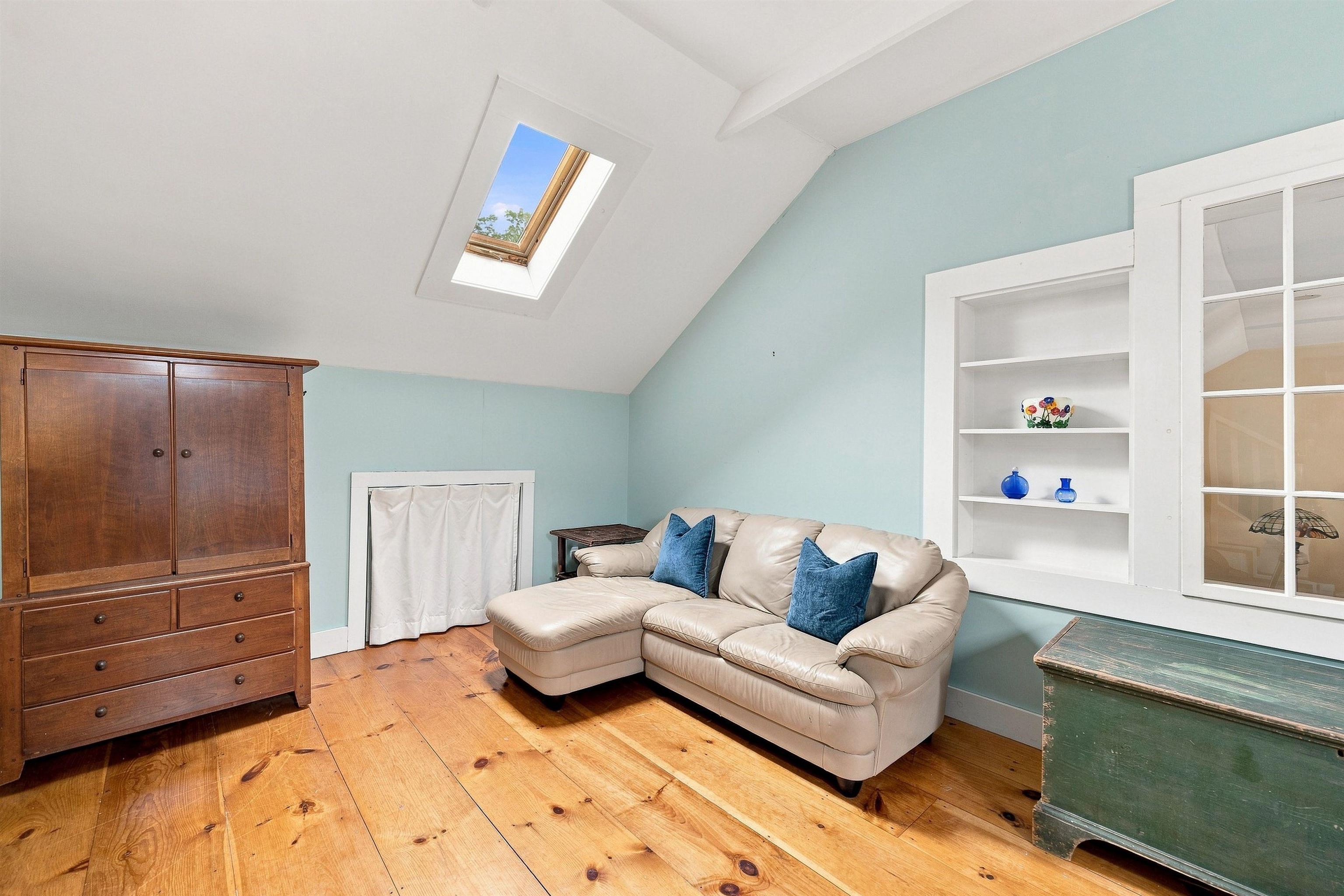 main property photo 49